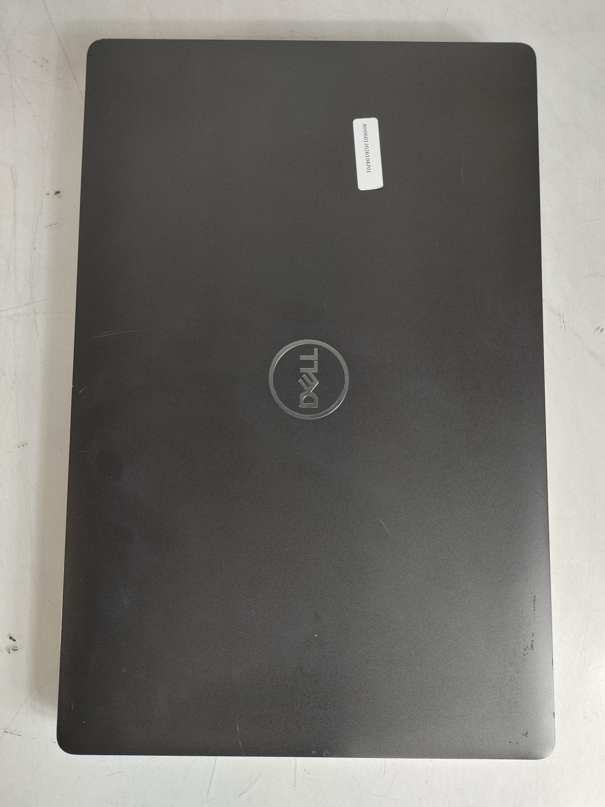 Dell Latitude 5500 Core i5-8265U 1.60 GHz 8 GB DDR4 No HDD