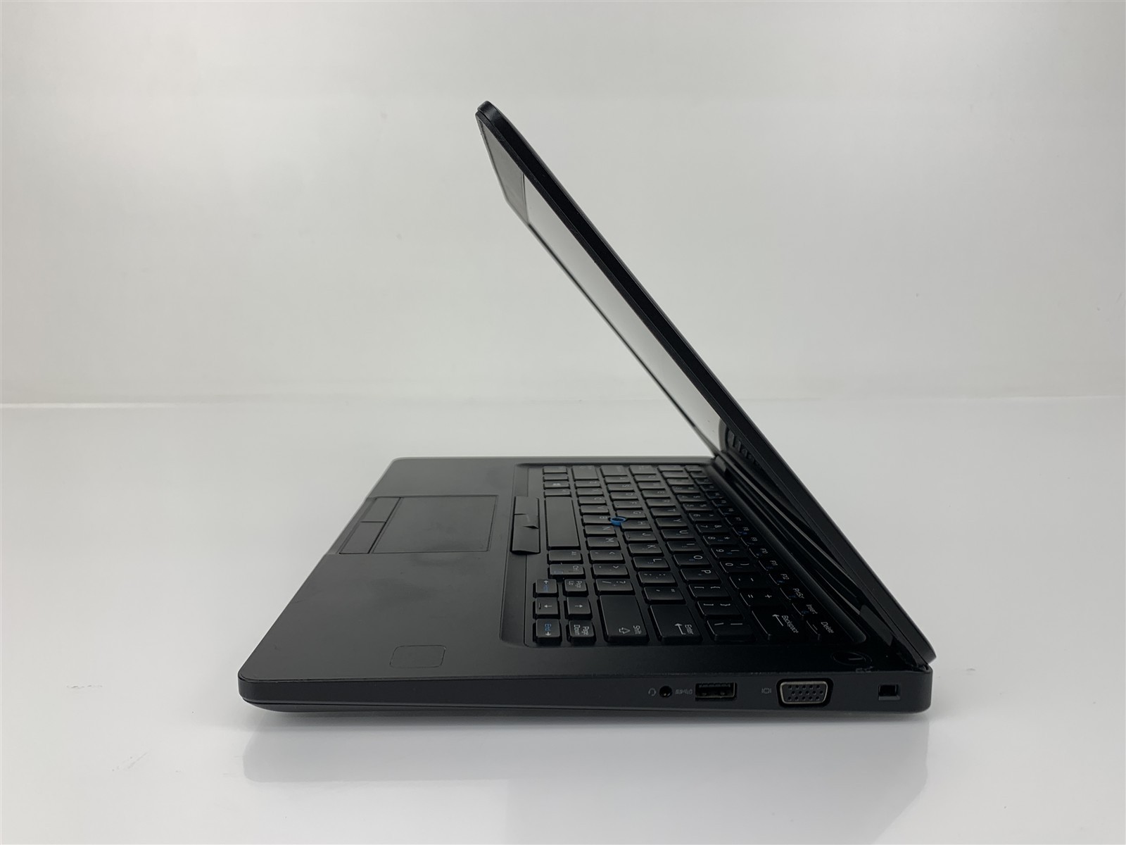 Dell Latitude 5490 Intel i5-7300U 2.60GHz 8GB Ram No SSD/HDD 6XXRHR2