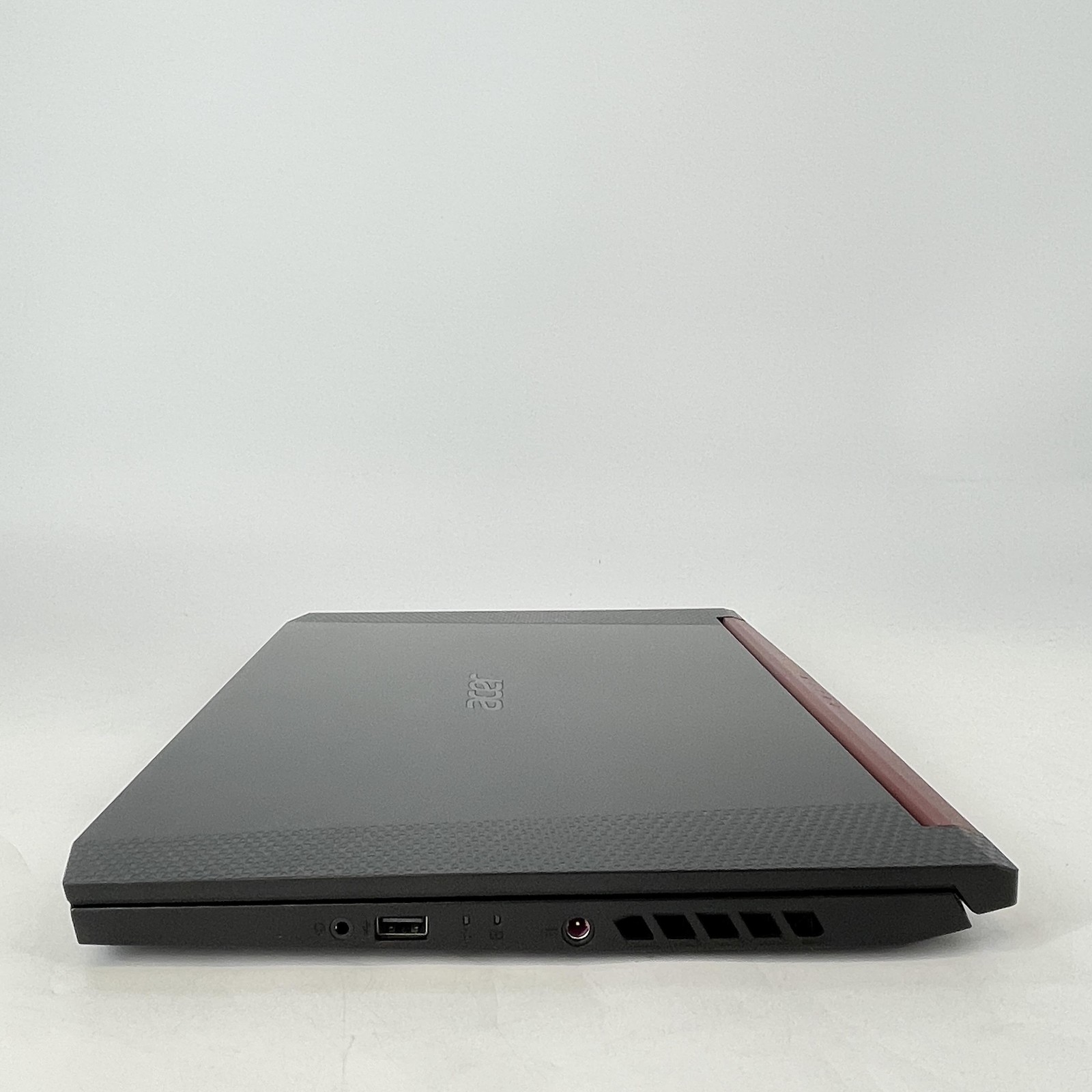 Acer Nitro 5 15.6 FHD i5-9300H 2.40GHz 8GB 1TB HDD GTX 1050 Bilingual Keyboard