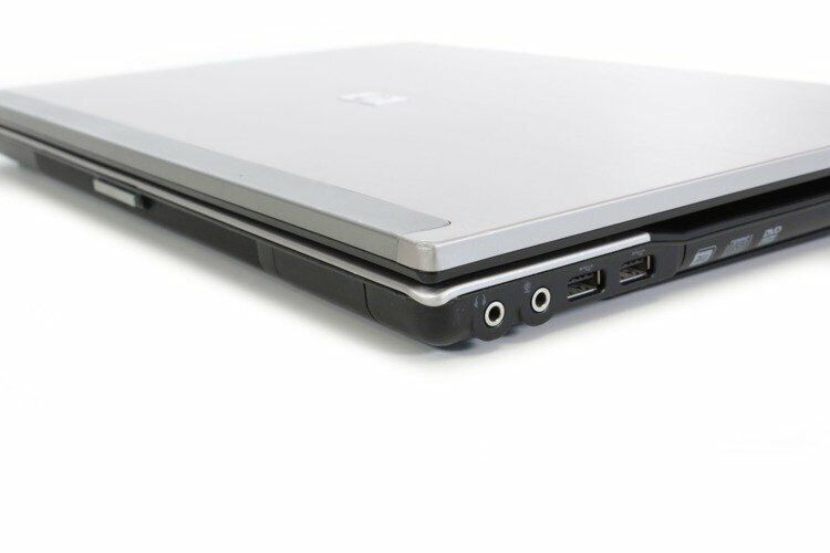 For Kenner HP 8530W T9400 2.53Ghz 4GB 160GB Nvidia HDMI 1680x1050x Win XP PRO