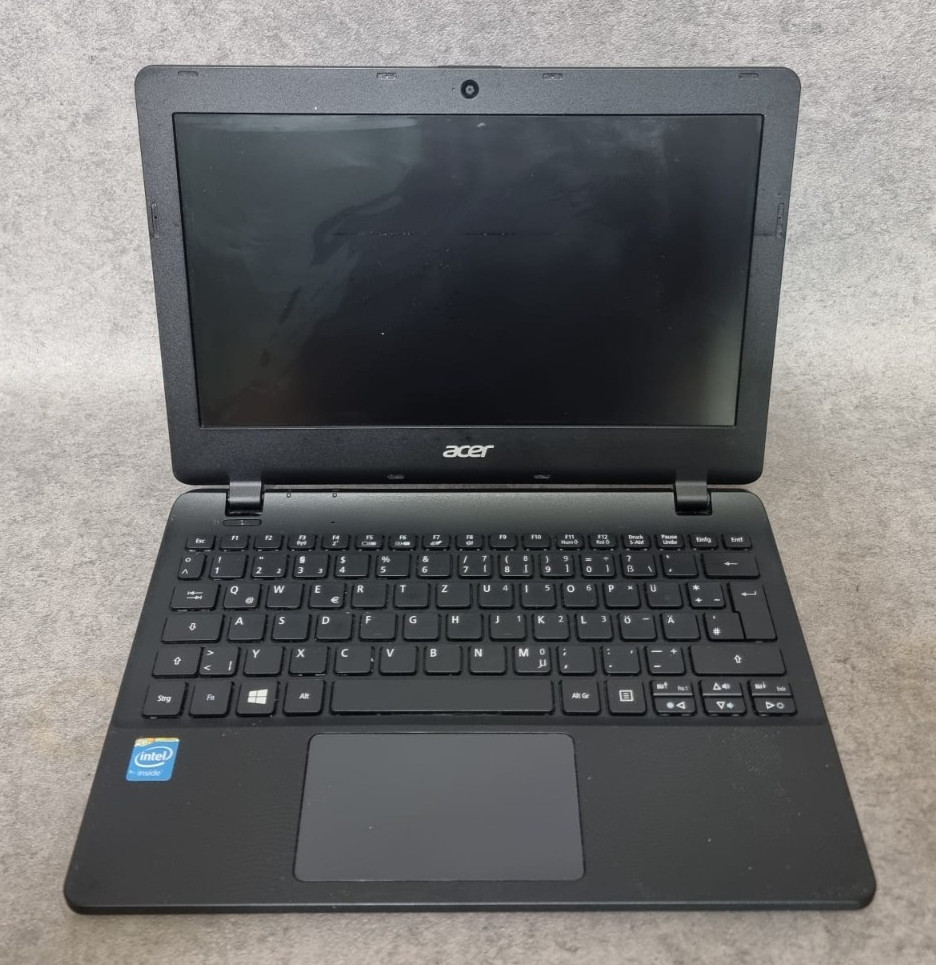 5 laptops notebooks bundle hobbyists faulty Asus Lenovo Acer Toshiba spare part