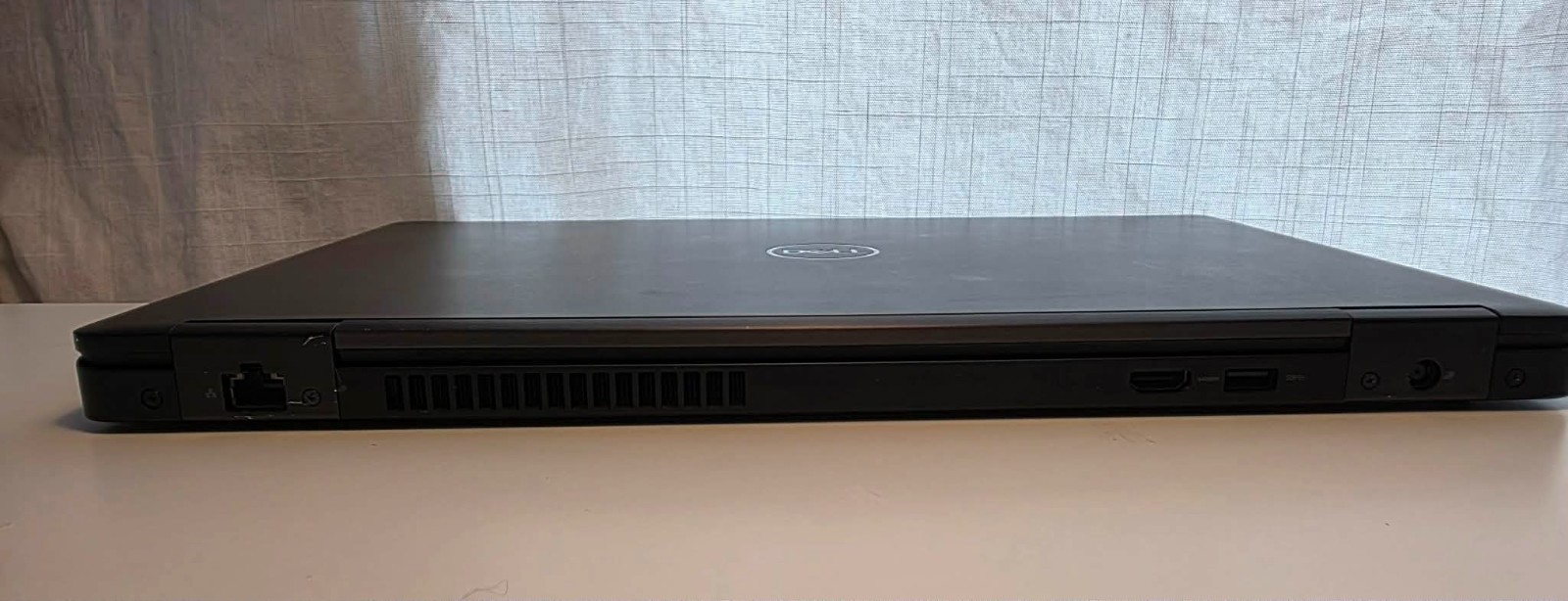 Dell Latitude 5590 i5-8250U 8GB RAM 256GB SSD 15.6″ FHD Windows 10
