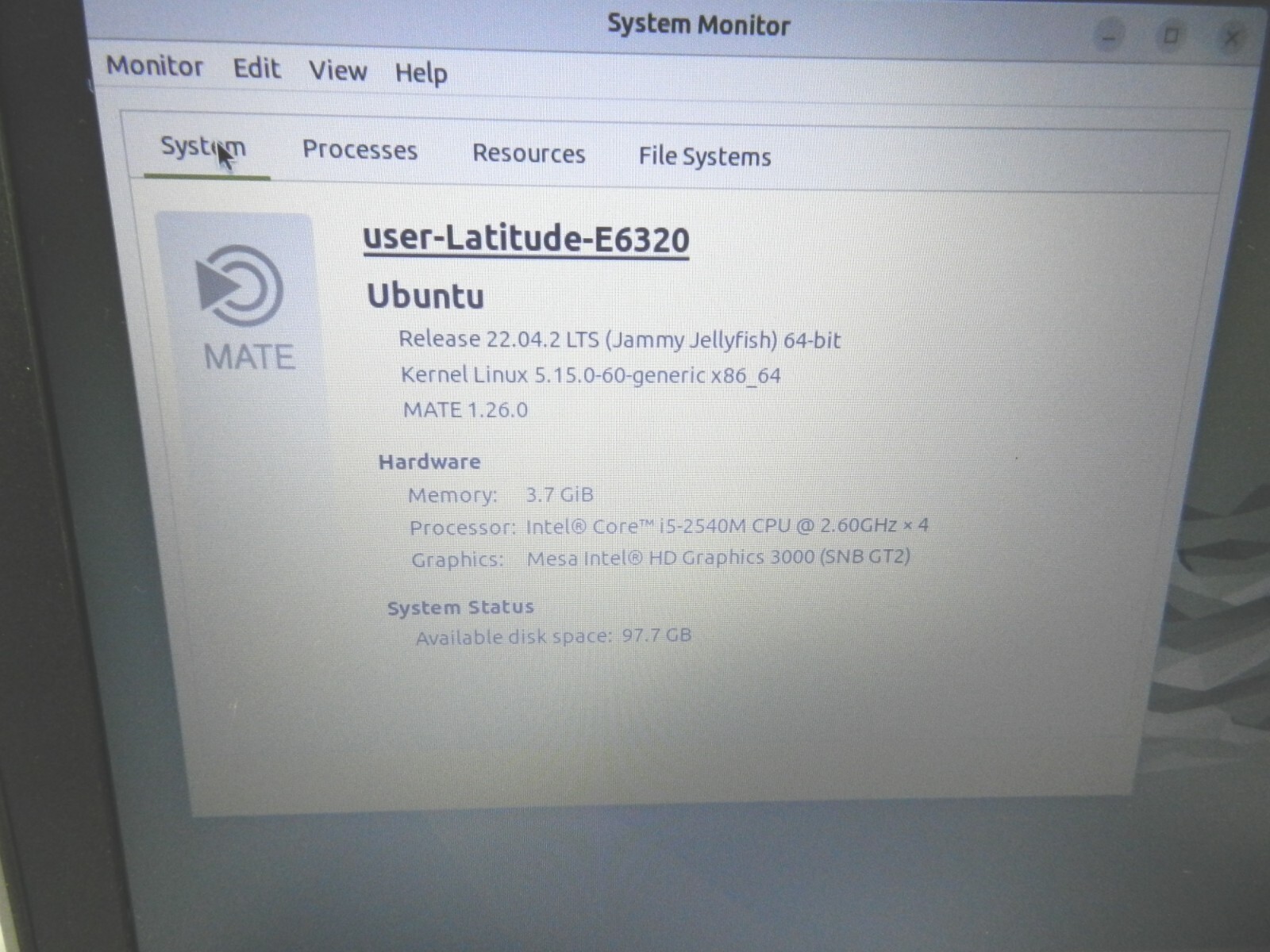 Dell Latitude E6320 i5-2540M 2.60GHz x 4 3.7GB RAM 120GB HDD Ubuntu 4-CPU Laptop