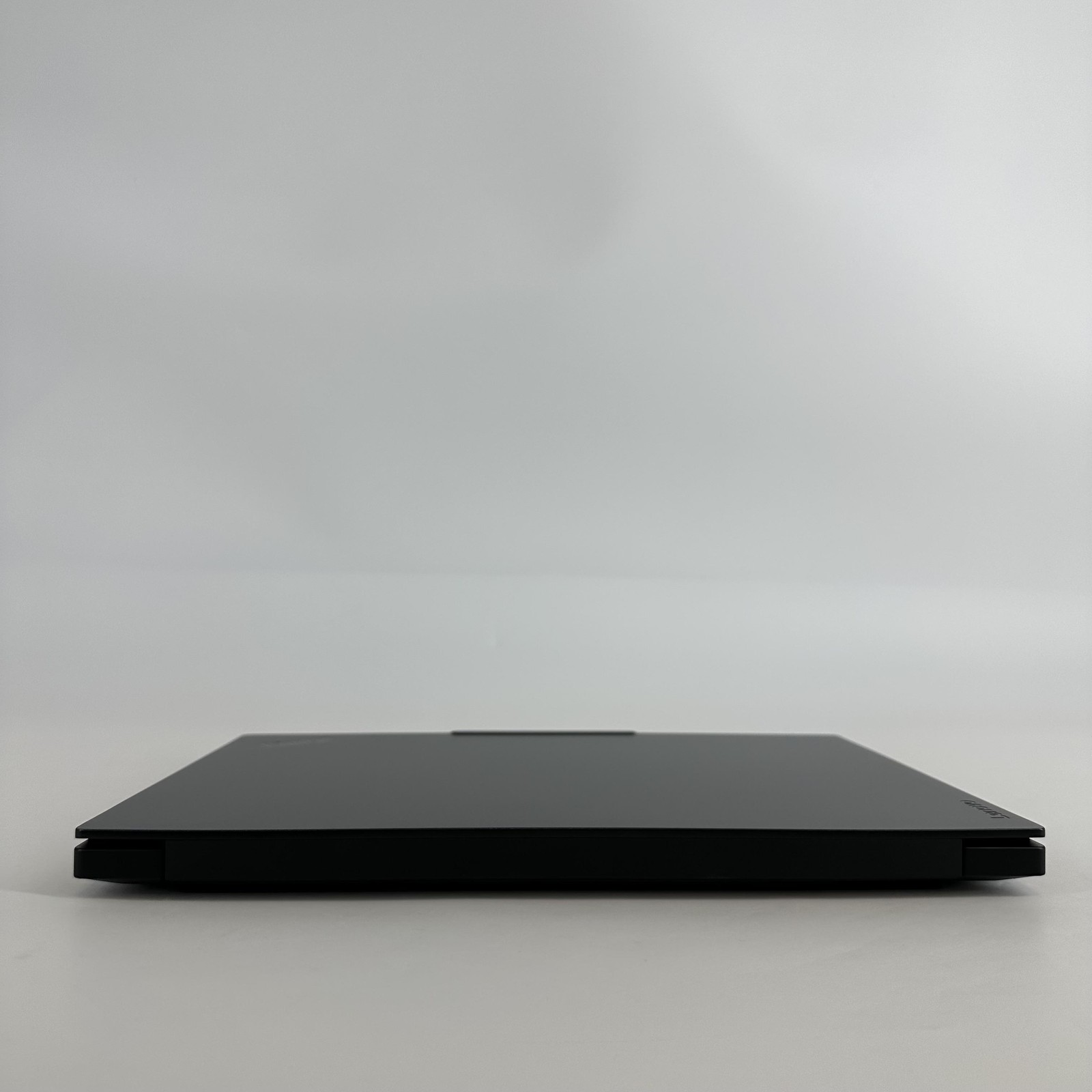 Lenovo ThinkPad E14 Gen 7 FHD+ 2.2 GHz Core 5 210H 16GB 256GB SSD Excellent