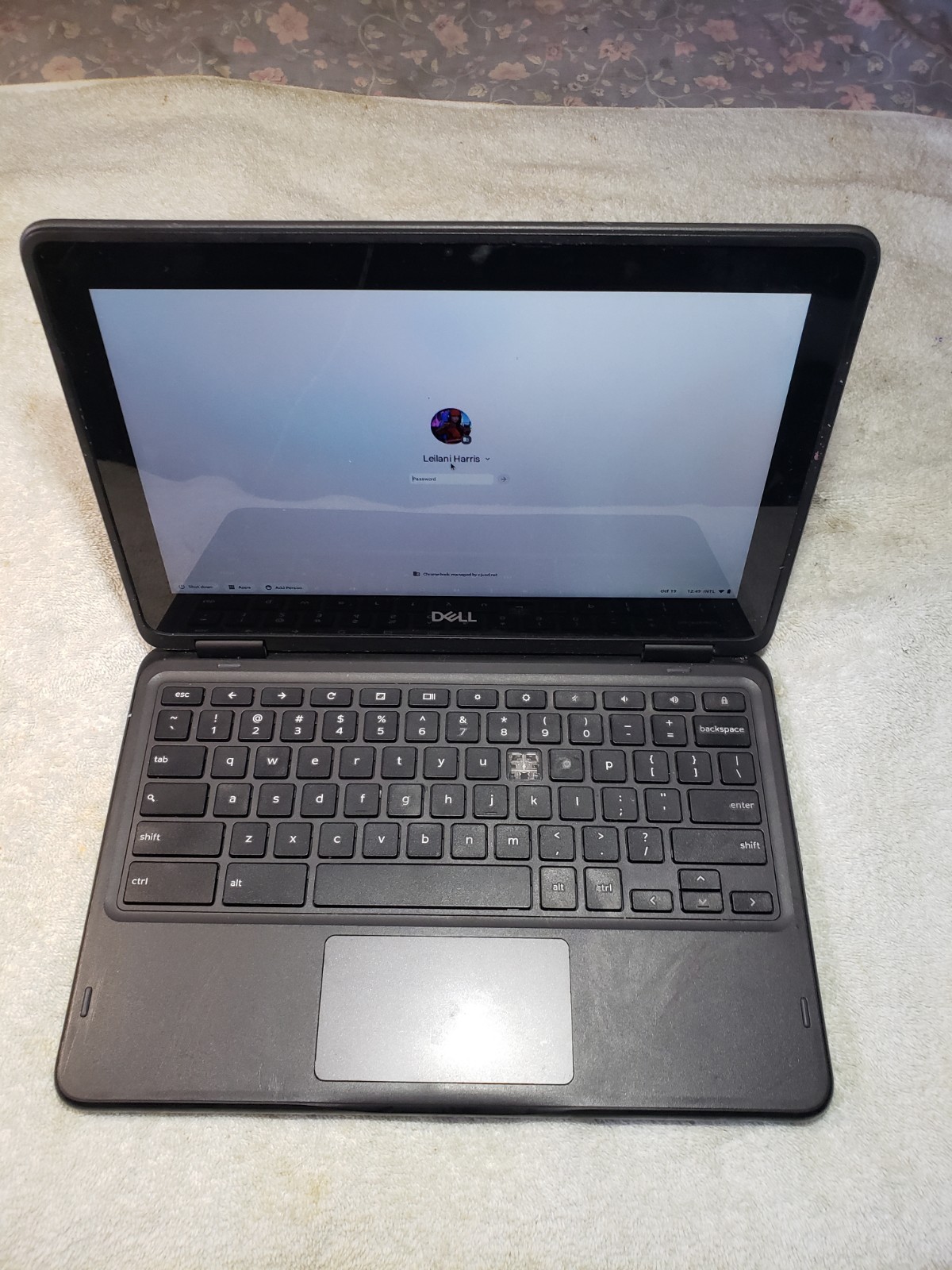 DELL CHROMEBOOK 3100-2-IN-1 LAPTOP P30T SCHOOL LAPTOP HAS PASS WORD LOCK