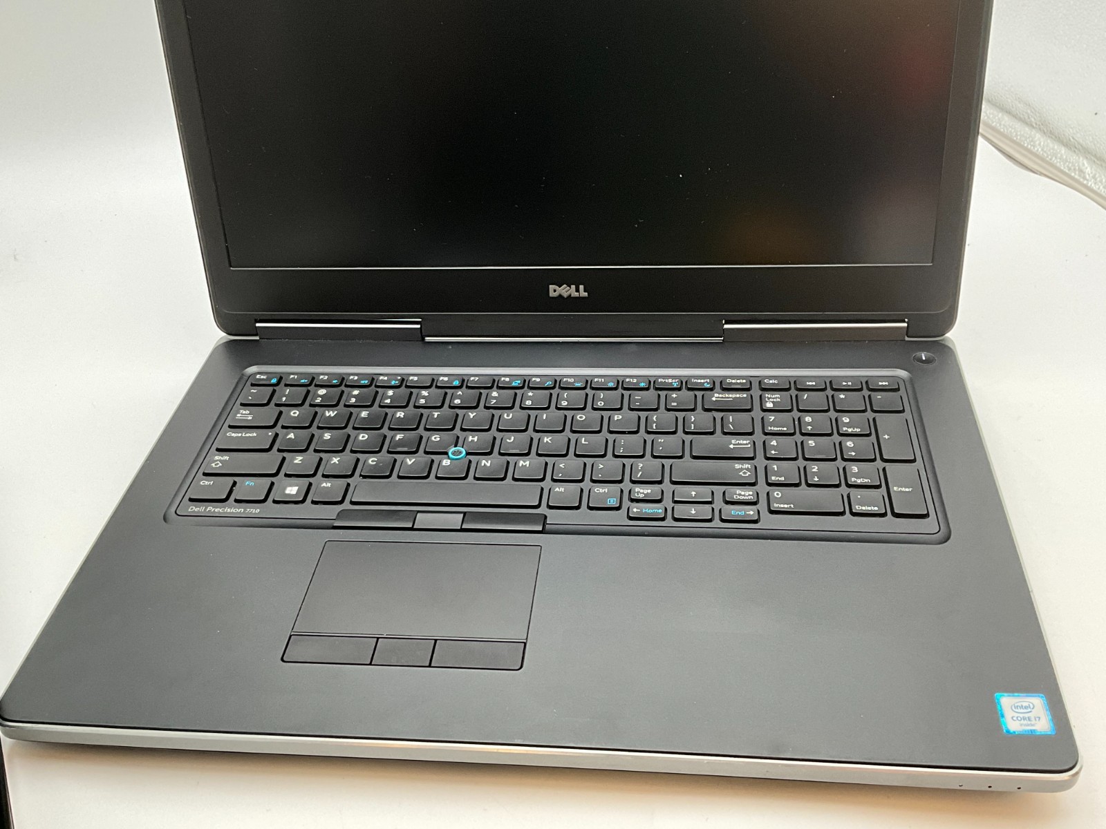DELL Precision 7710 17.3″ i7-6820HQ 64gb 1tb/512gb M5000M Laptop 35292G2 no OS