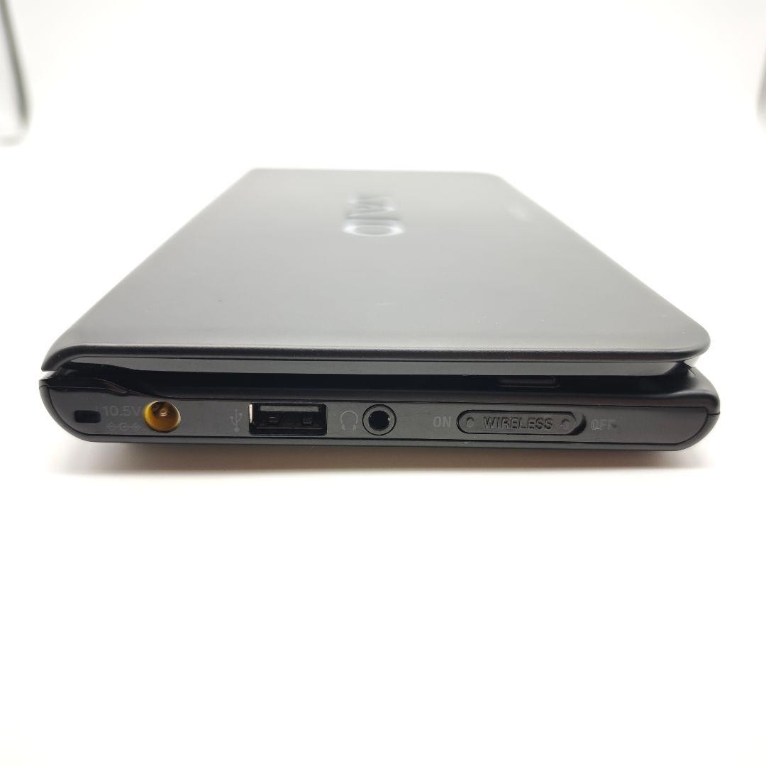 Sony Vaio Personal Computer P Series VPCP11ALJ Black Z560 2.13GHz SSD 64GB