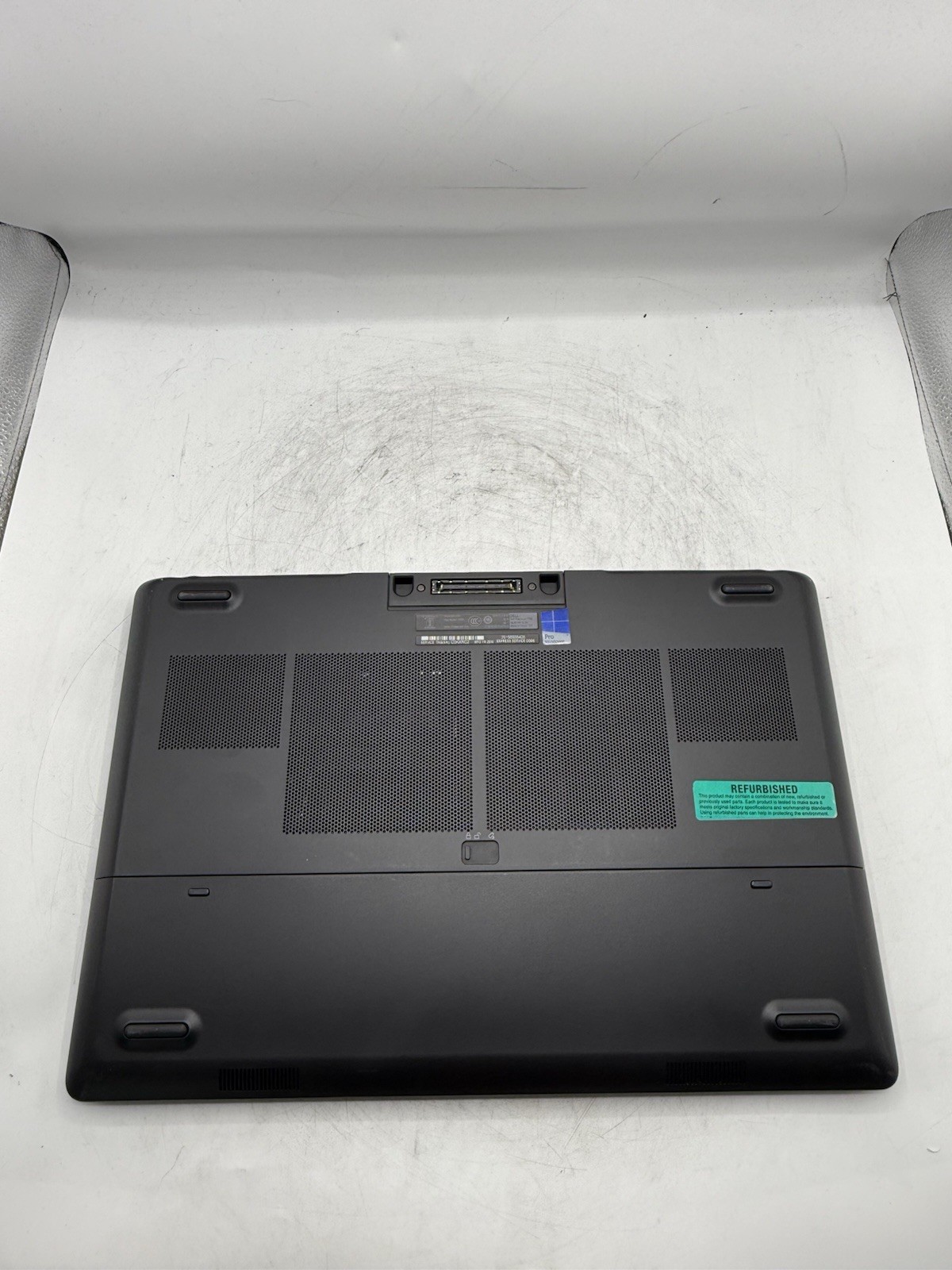 Dell Precision 7710 17.3” 4K Xeon E3-1575MV5 64GB RAM 1TB + 2TB M4000M Win10P