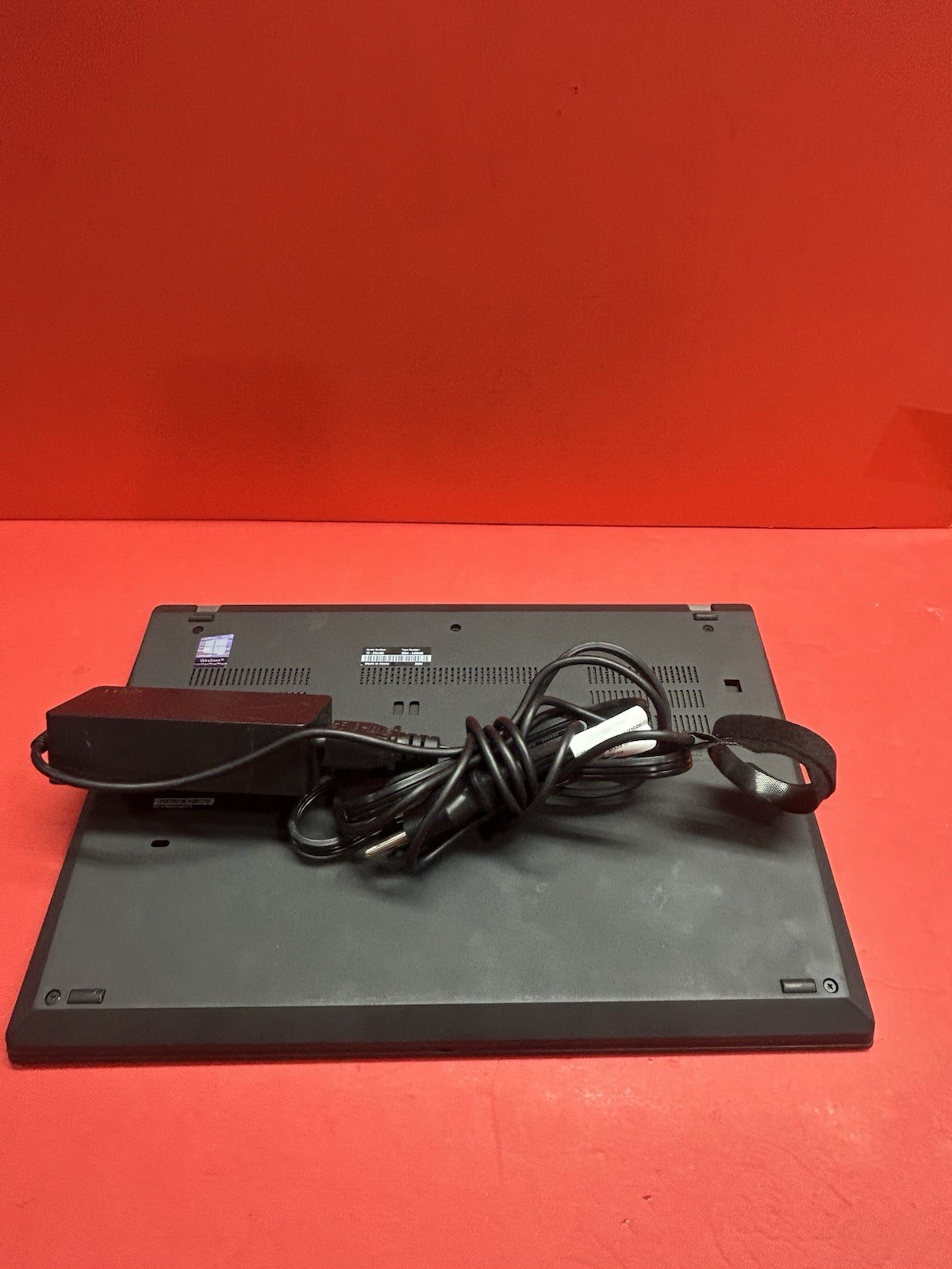 Lenovo ThinkPad T495 Ryzen 5 Pro 3500U, 16GB RAM, 256GB NVMe, Windows 11 Pro