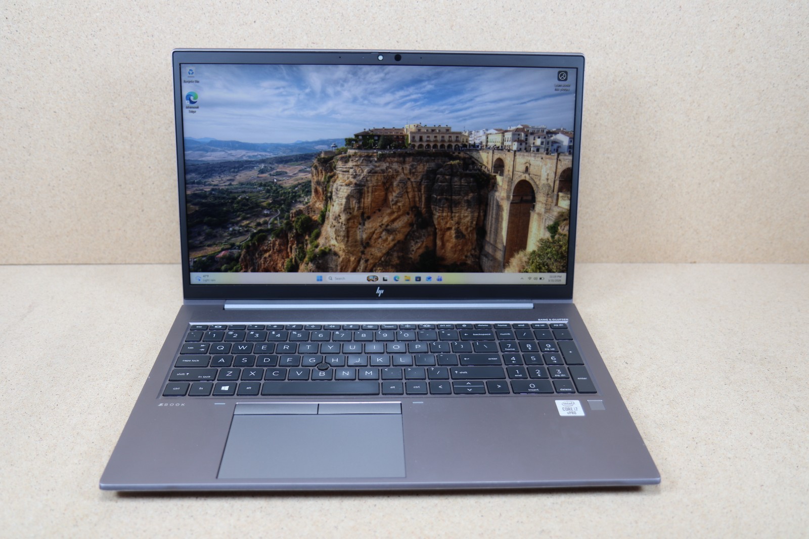 HP ZBook Firefly 15 G7 / i7-10610U / 16GB / 512GB (248)