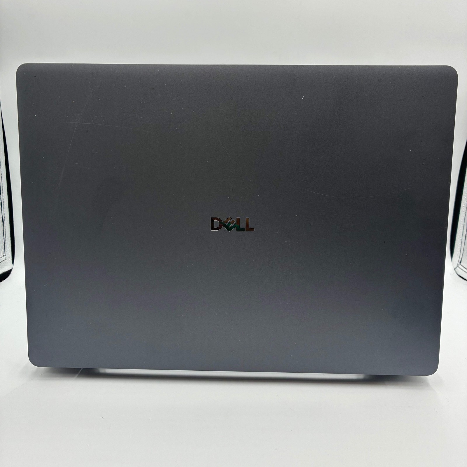 Dell Pro Max 14 MC14250 14″ Core Ultra 7 265H 32GB RAM 512GB SSD 512GB SSD