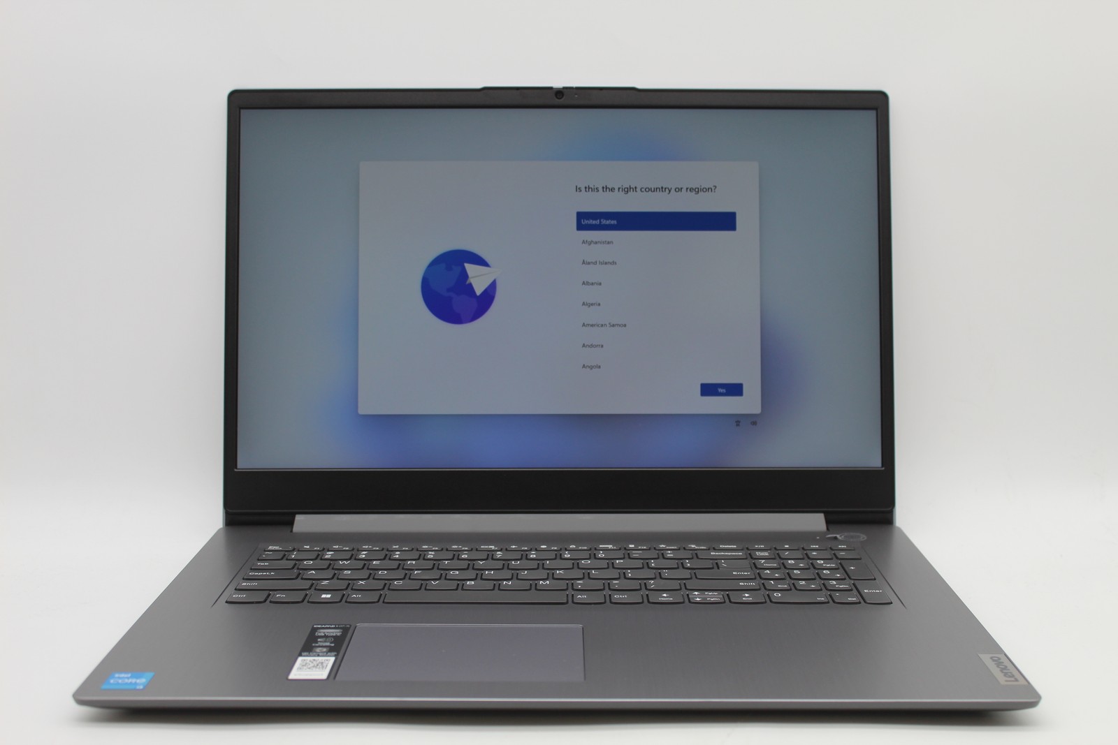 Lenovo IdeaPad 3 17.3 Intel i3-1315U 1.2GHz 8GB 512GB SSD 82X9000FUS PC1744429