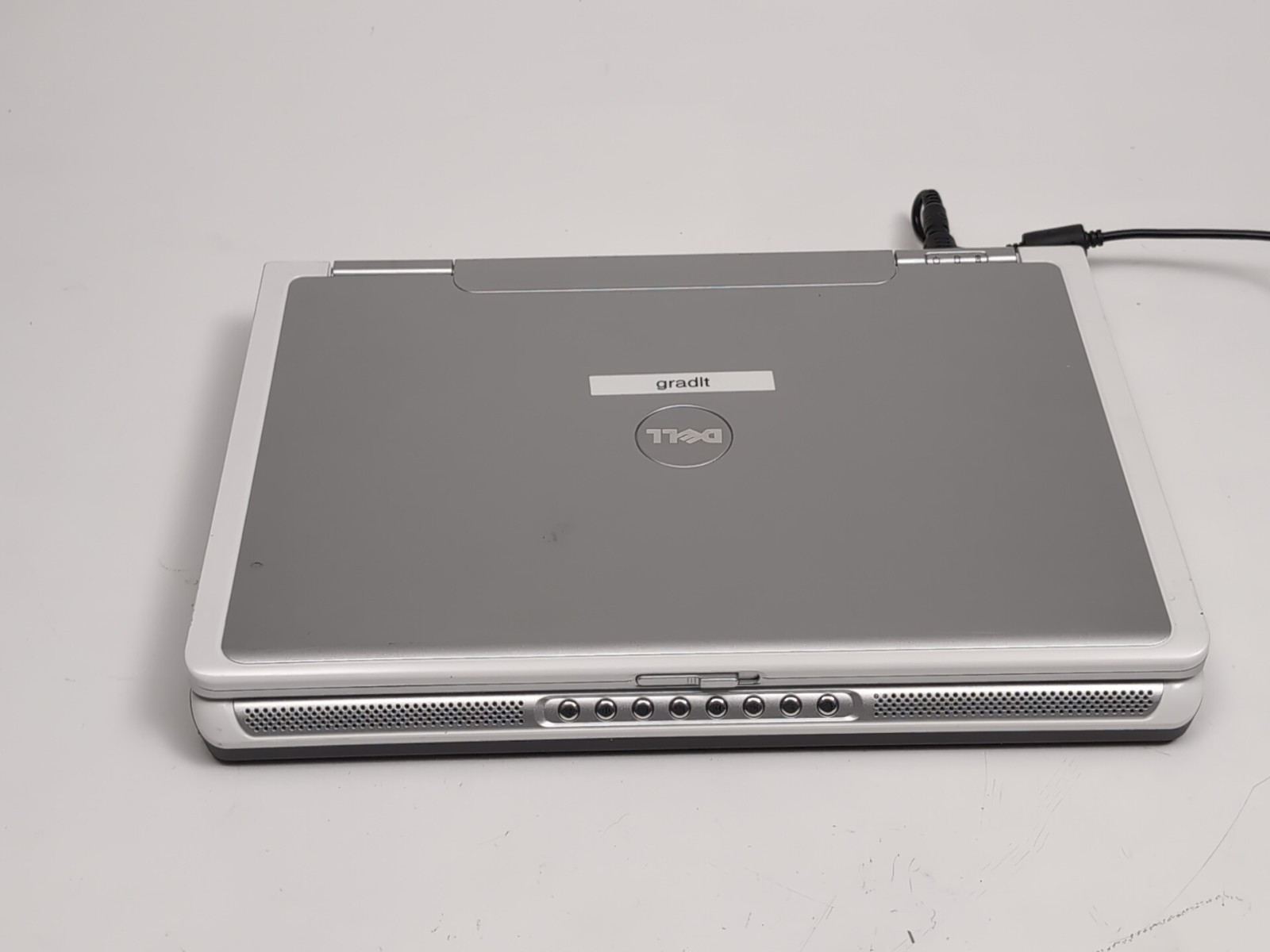 Dell Inspiron 630m Pentium M Centrino 2GHZ 1GB DDR3 RAM No HDD No OS No Power