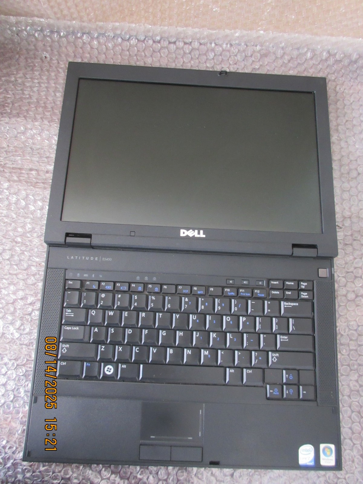 Dell Latitude E5400 Intel Core 2 Duo P8400 2.26GHz 2GB RAM & Charger