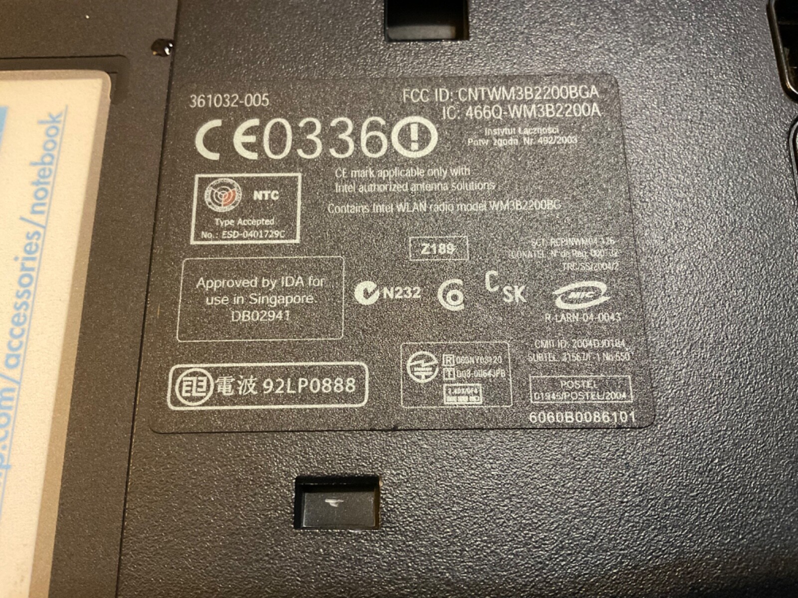 HP Compaq NC8230 Intel Pentium M @ 1.86GHz 1GB RAM No HDD No OS
