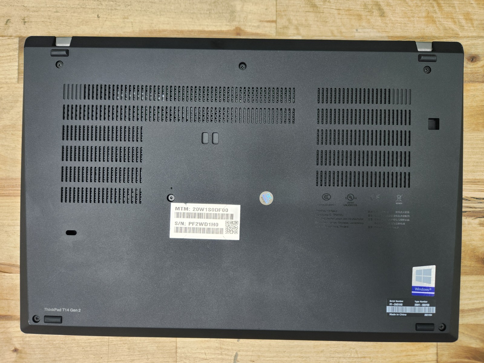 Lenovo ThinkPad T14 Gen 2 14″ FHD Touchscreen i7-1185G7 32GB 512GB SSD Win 11 ~