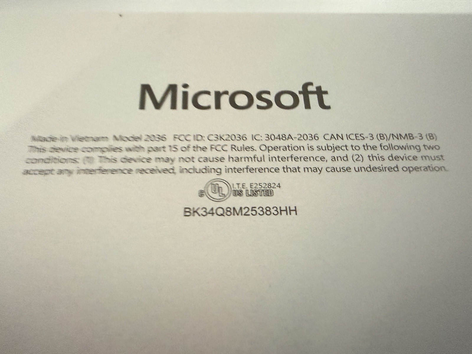 Microsoft Surface Laptop 14in Snapdragon X1P64100 16GB 477GB SSD Silver