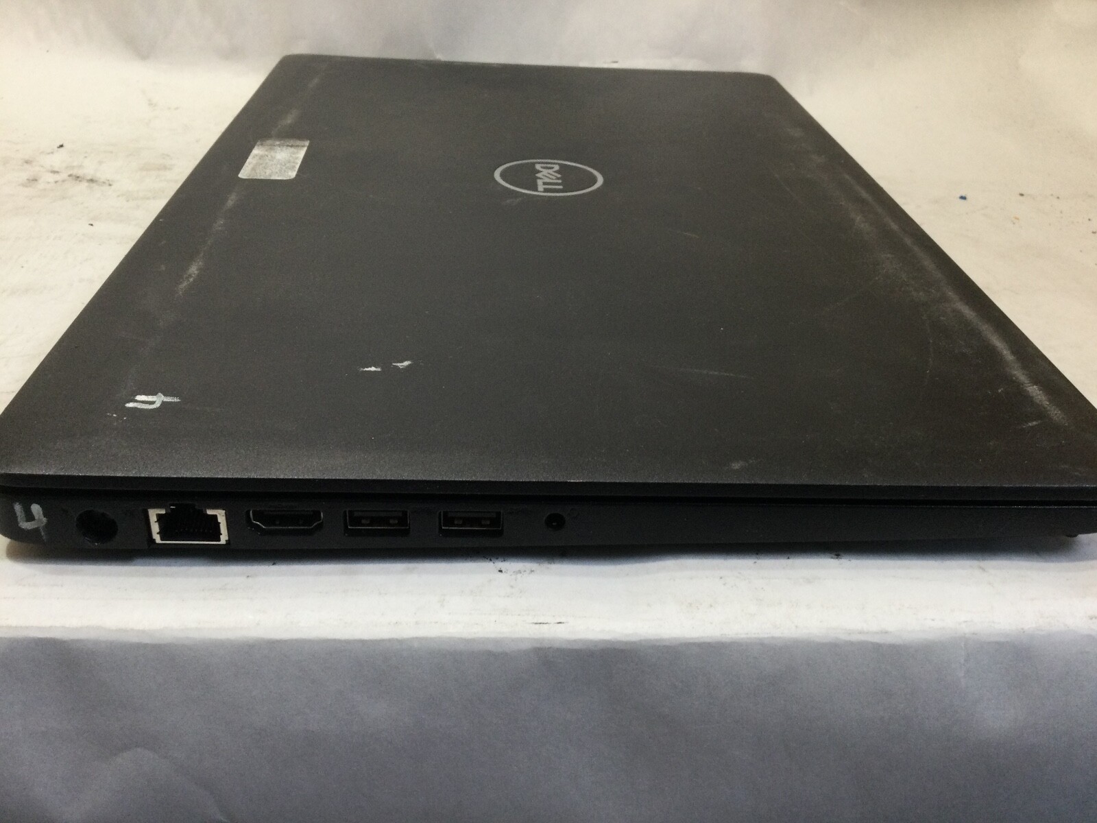 DELL LATITUDE 3580 – INTEL I3 – 4GB RAM – BOOTS TO BIOS – READ DESCRIPTION – BB!