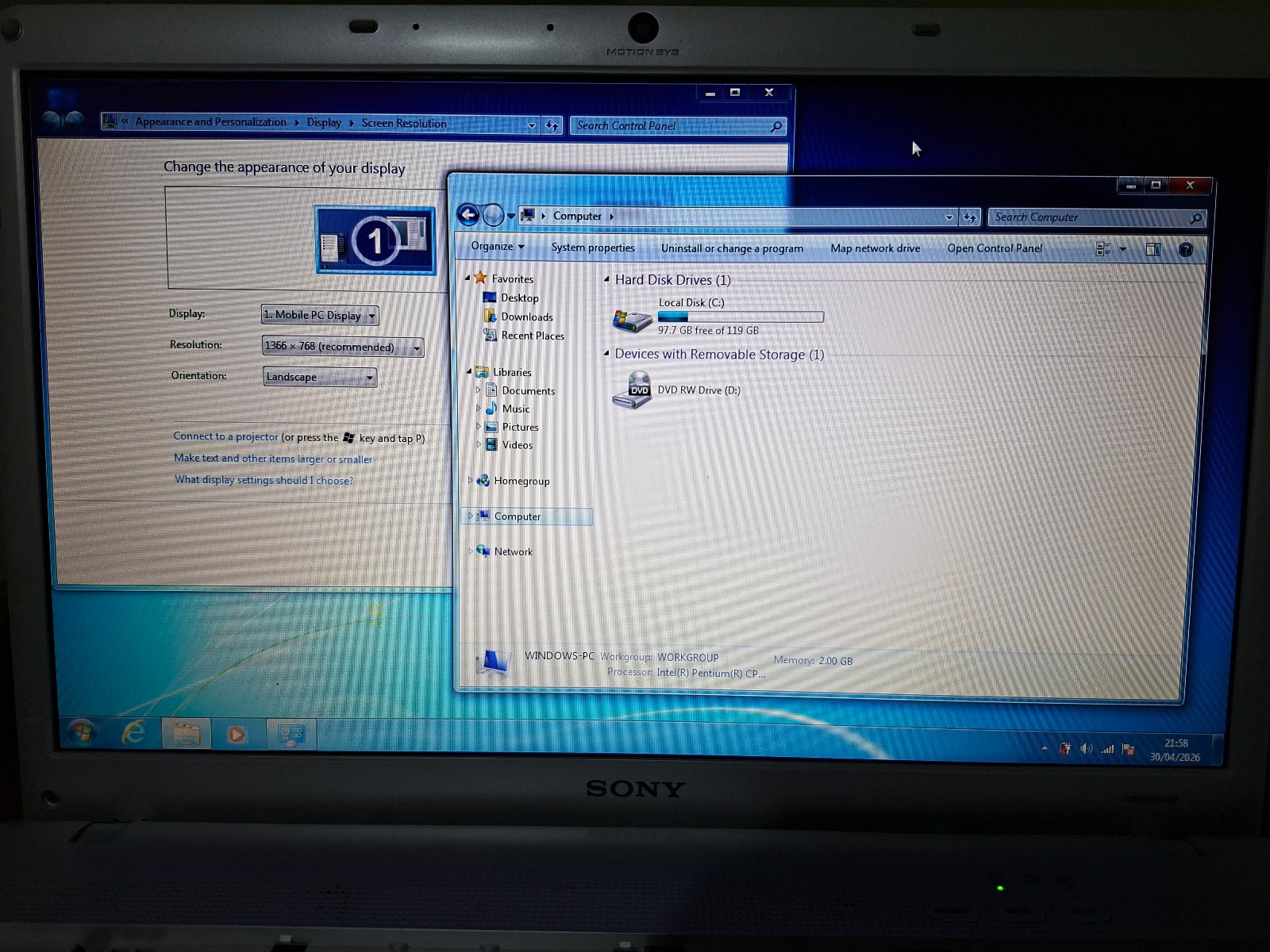 Sony Vaio VPCEB3F4EPCG-71311M & VPCEE3JOEPCG-61611M Laptops 15.6″ Mass Effect