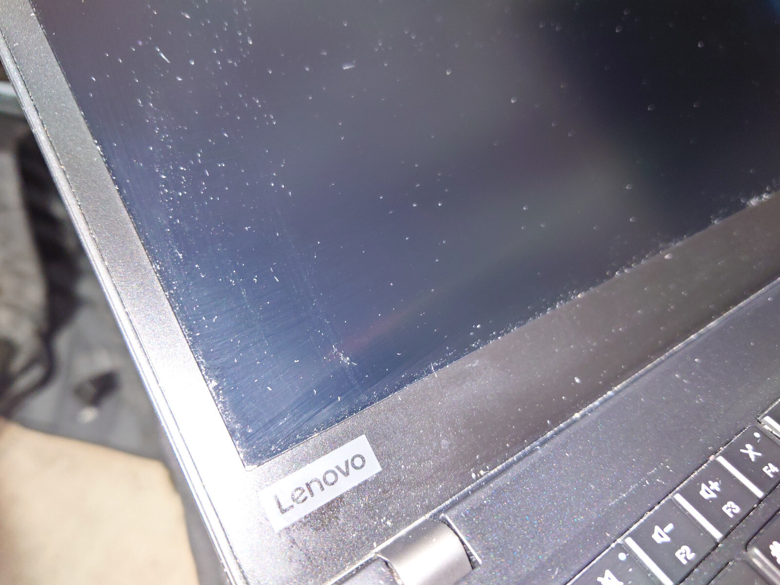 Lenovo ThinkPad T14s Gen 1 Intel i5-10310U 8GB RAM 14″ FHD, NO SSD NO OS