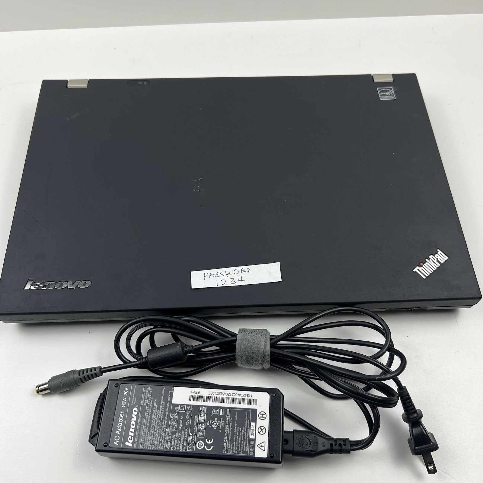 Lenovo ThinkPad T520 Intel i7-2640M 8GB 320GB HDD Linux Mint OS w/ Charger|ELP91