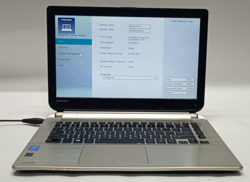 Toshiba Satellite E45-B Laptop 14″FHD i5-5200U@2.20GHZ 6GB RAM NO HDD/OS WH717!