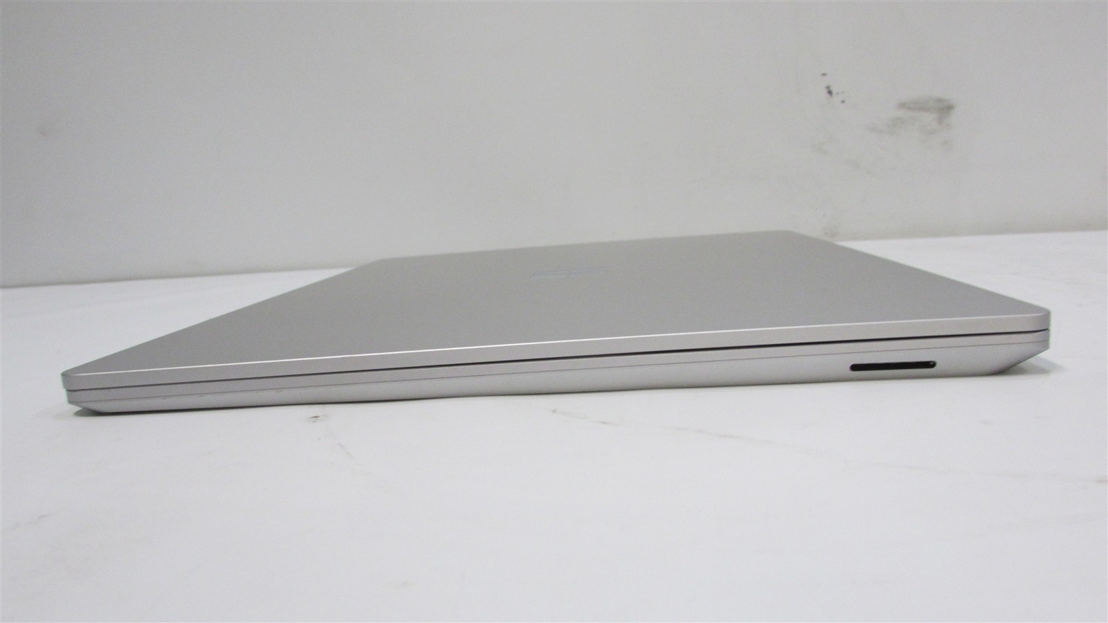 Microsoft Surface Laptop 4 1979 i7-1185G7 3.0GHz 16GB RAM 256GB 15″ Win 11 Pro