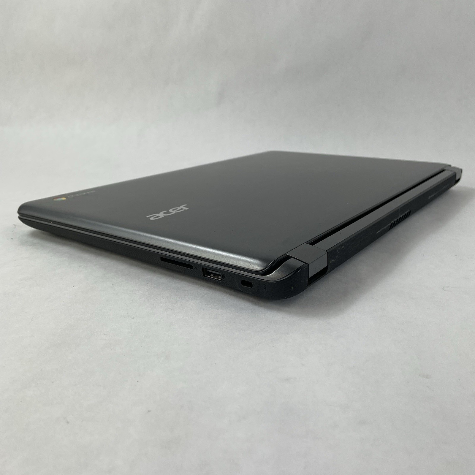 Acer ChromeBook N15Q9 15.5″ Celeron N2830 2.16 GHz 2 GB RAM 16 GB Storage