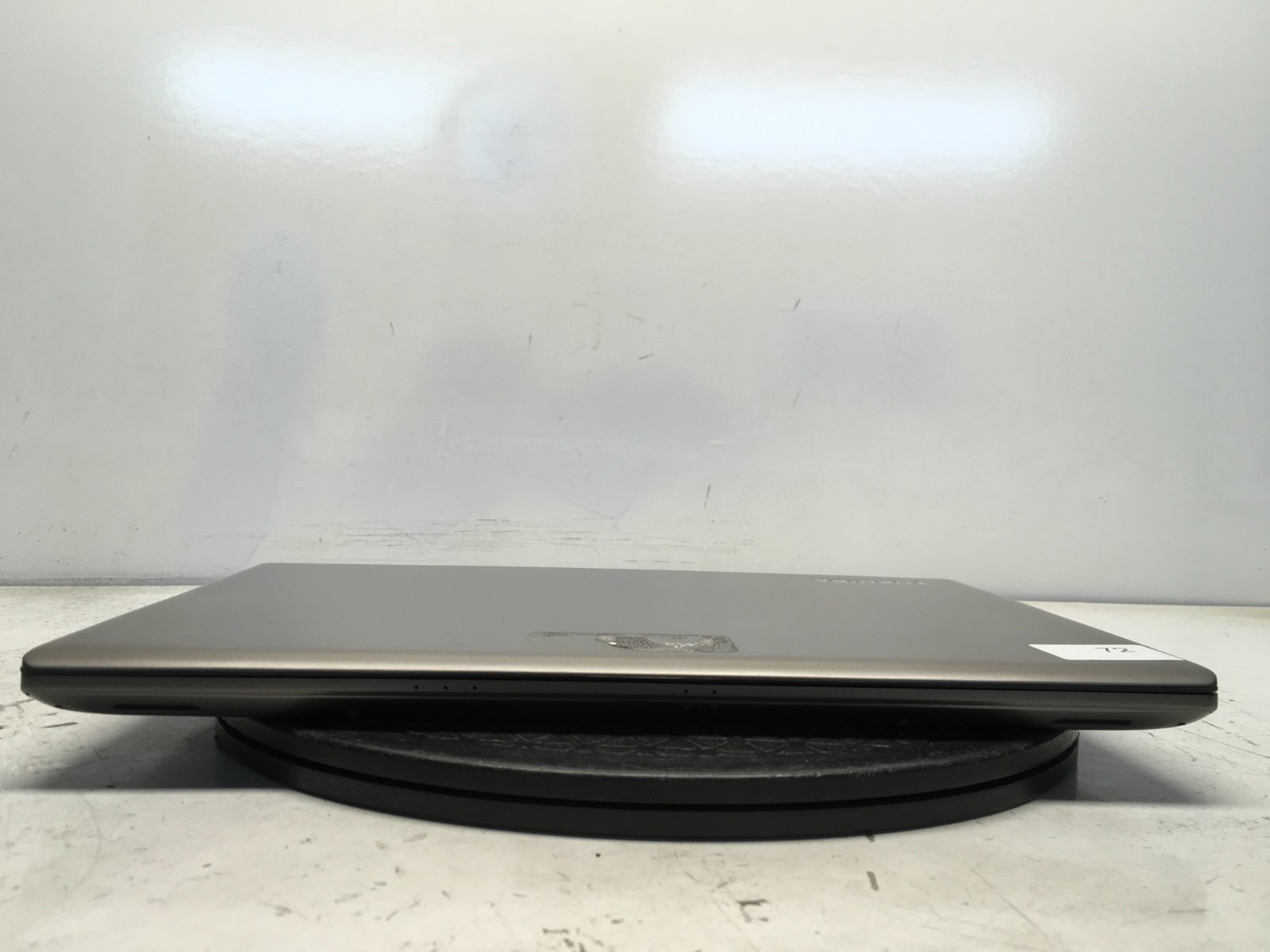 Toshiba Tecra Z40-B1420 Intel Core i7-5600U 2.6GHz 4 GB NO HDD
