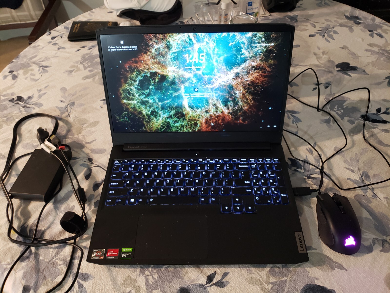Laptop Lenovo Gaming, 15.6″ FHD Display 120Hz, AMD Ryzen 5 5600H, NVIDIA GeForce
