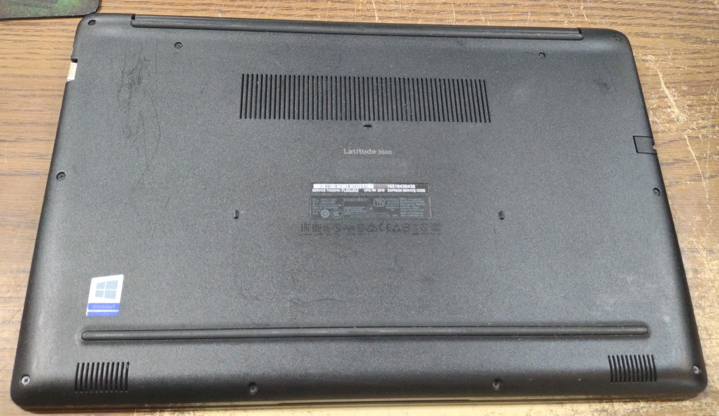 Dell Latitude 3500 Laptop W/ i5-8265U, 8GB, 512GB.
