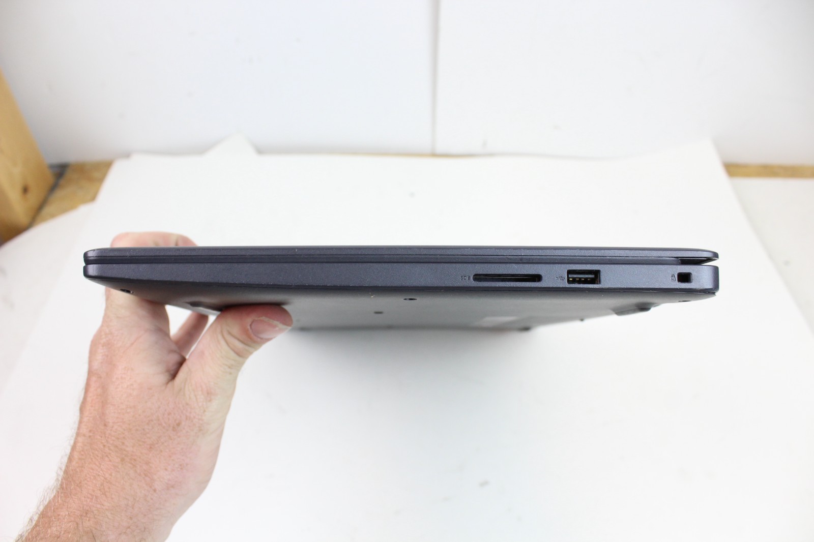 Dell Inspiron 3502 15.6″ Celeron N4020 4GB RAM 128GB SSD w/ OS NO CHARGER