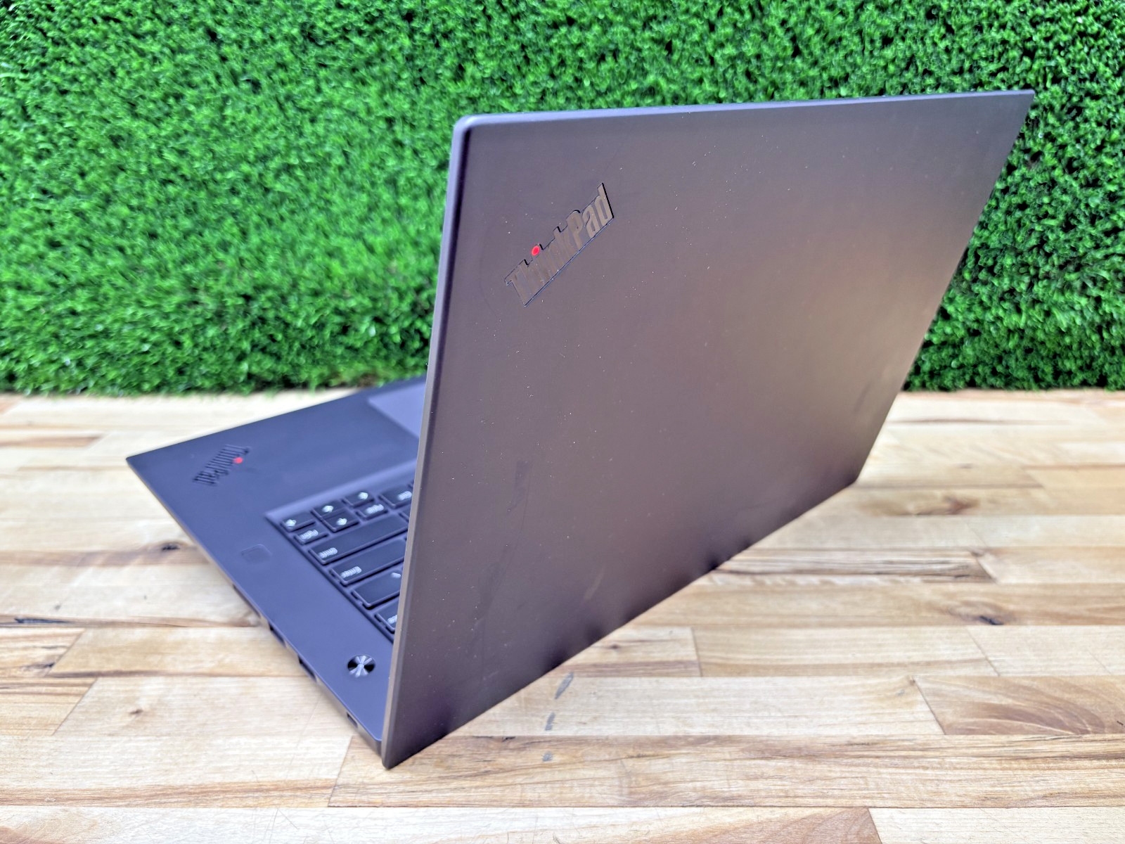 Lenovo ThinkPad P1 Gen 3 Core i7-10th Gen 2.70GHz 32GB 512GB SSD NVIDIA Q T2000*