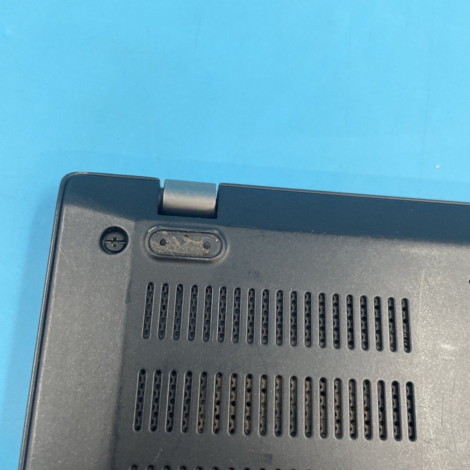 (LOT OF 9) Lenovo ThinkPads | i7 8th Gen | 8/16GB RAM | ** READ BELOW ** | NO OS