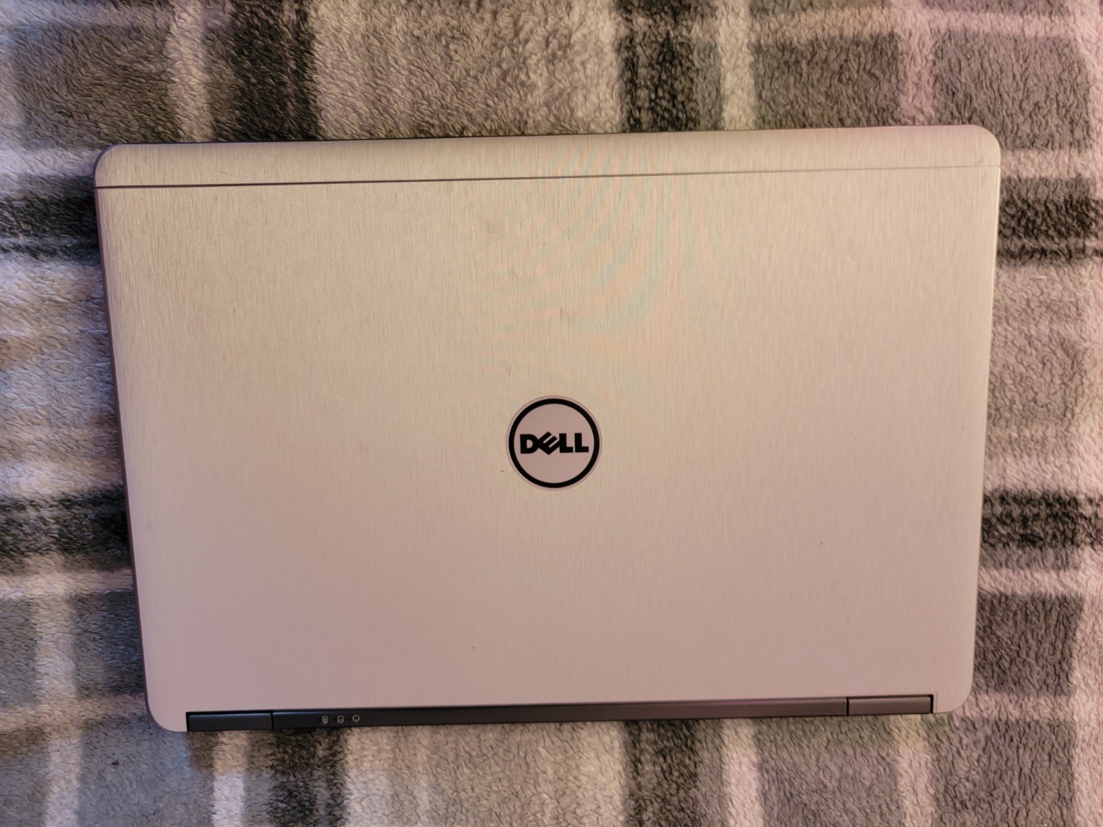 Dell Latitude E7440 14”- i5 4310U, 1.9GHz, 8GB RAM)…
