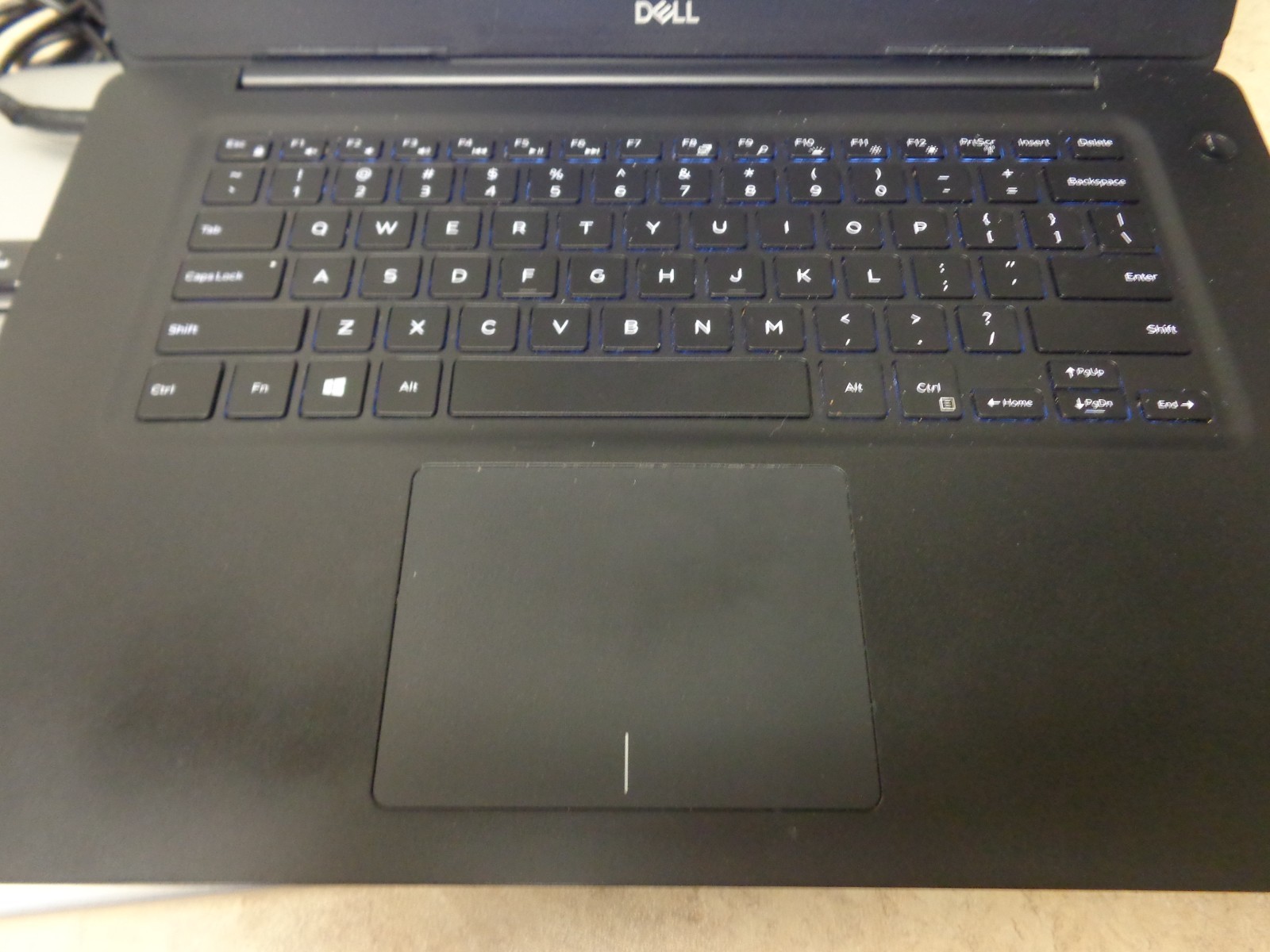 Dell Vostro 5581 i7-8565U 1.8GHz 15.5″ FHD 8GB 256SSD Windows 11 PRO