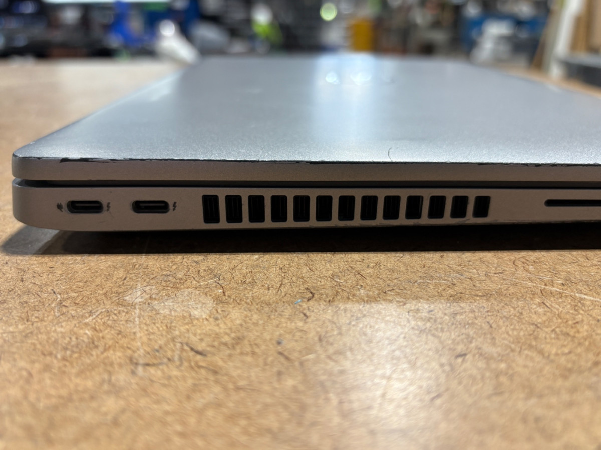 Dell Latitude 5430 14″ i7-1255U 8GB RAM 256GB SSD FHD | No WIFI/Charger/OS READ