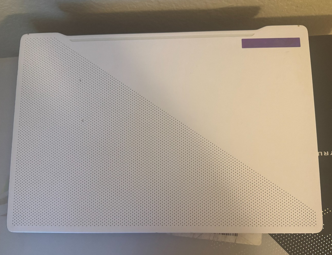 Asus ROG Zephyrus G14 GA401 144Hz FHD 3.3 GHz Ryzen 9 5900HS 16GB 1TB RTX 3060