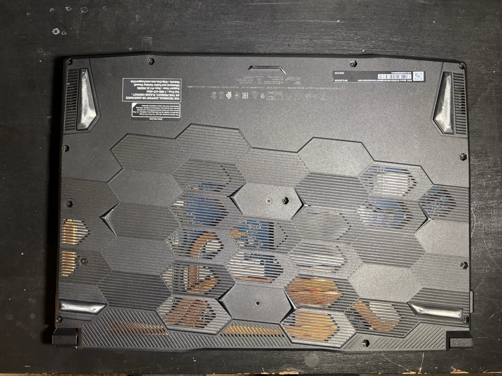 MSI Bravo 15 B7E 15.6″ Gaming Laptop Ryzen 7 7735HS 16GB 512GB SSD RX6550M