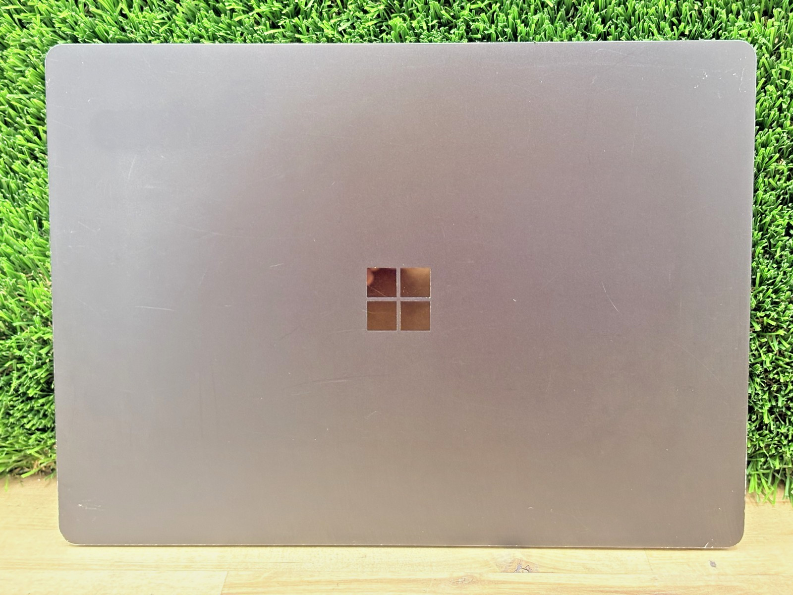 Microsoft Surface Book 2 Intel i7-8th Gen 1.90GHz 16GB RAM 512GB SSD Win 11 Pro*