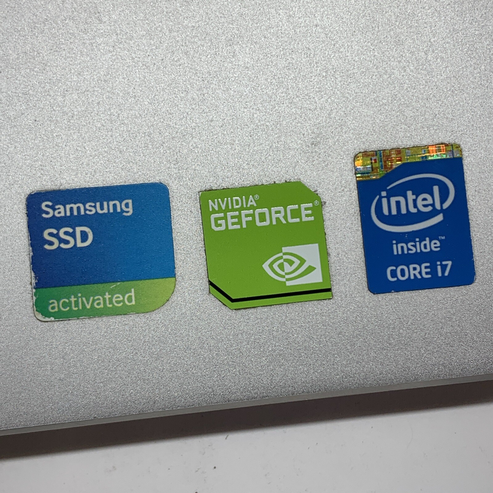 17″ Touch Dell Inspiron 7737 i7-4500U @1.80Ghz 128G SSD 16G RAM Nvidia Laptop