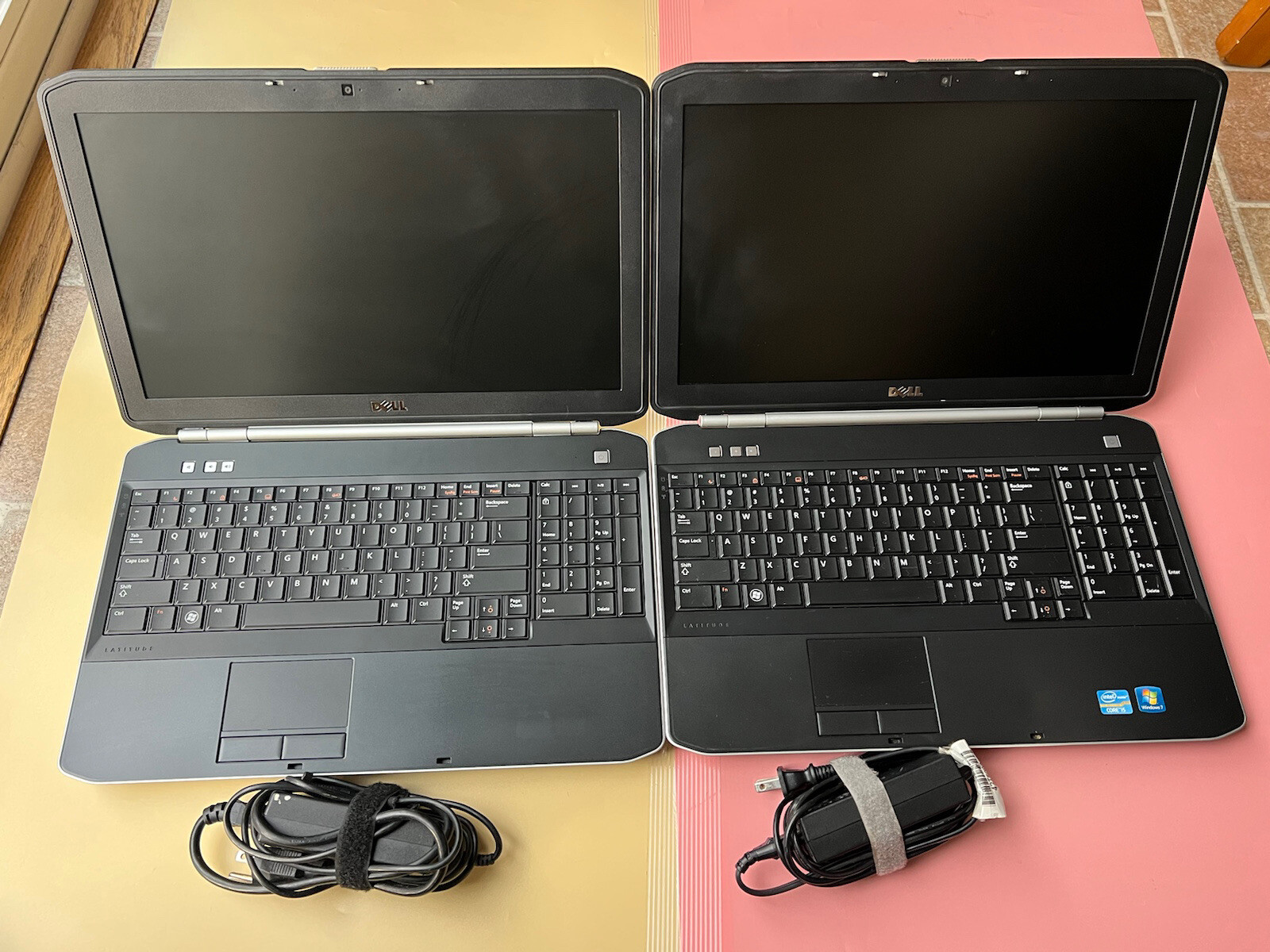 Lot of 2 Dell Latitude E5520 15.6″ Core i5-2410M 4GB RAM 500GB HDD WEBCAM HDMI