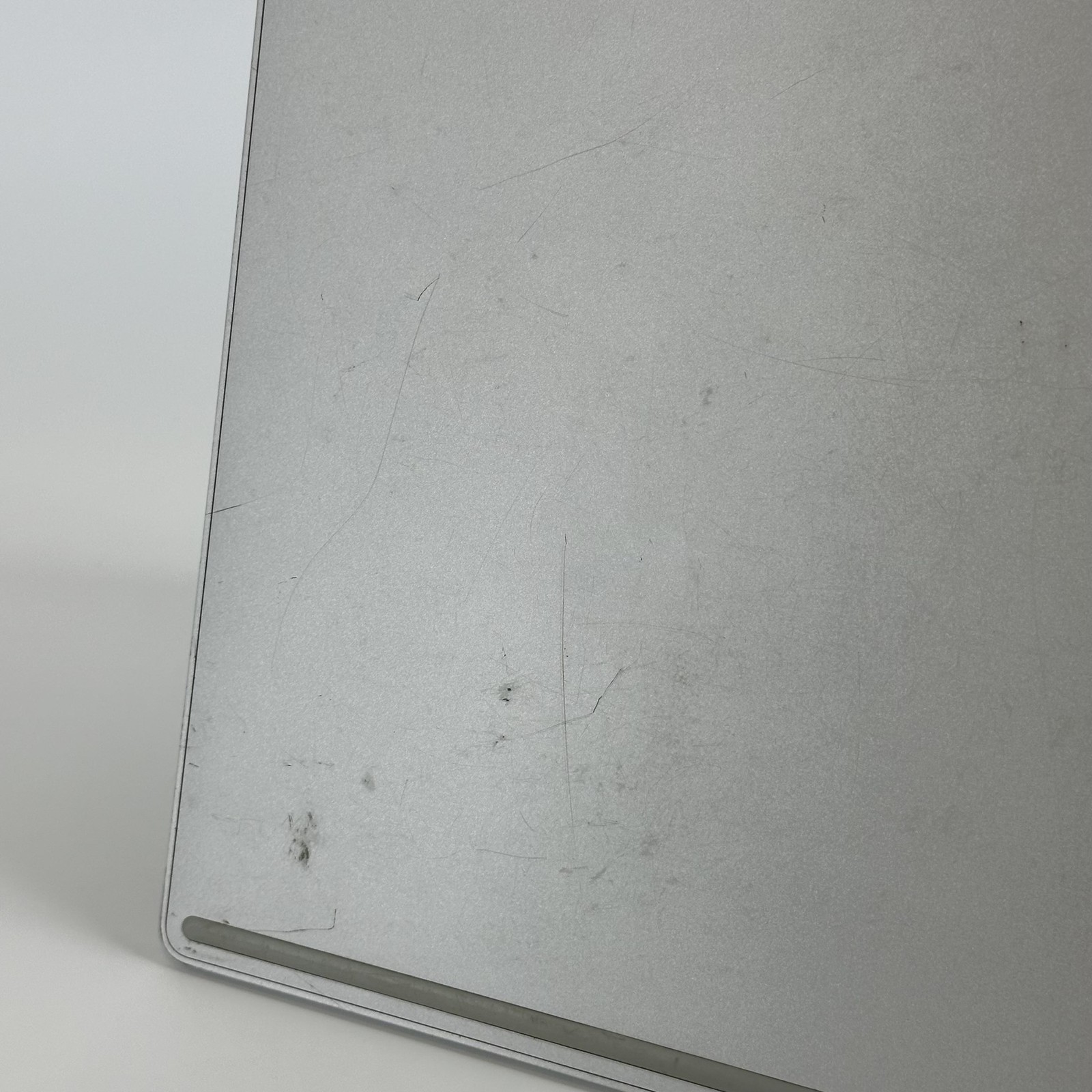 Microsoft Surface Book 1 13.5 QHD+ TOUCH i7-6600U 2.6GHz 16GB 1TB SSD NVIDIA GPU