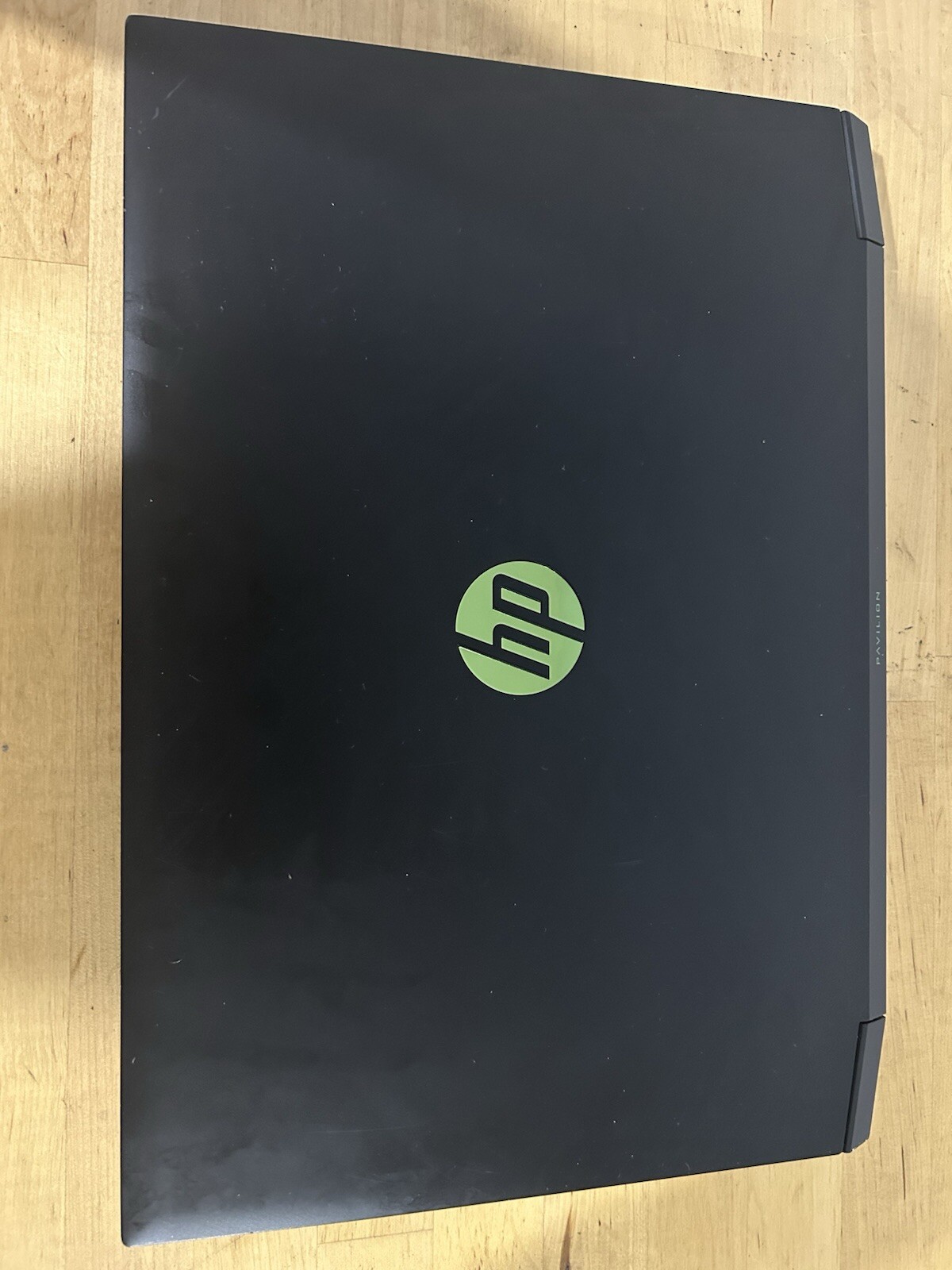 Intel I7-10750h Nvidia GeForce Gtx 1660ti / Served, Good Condition