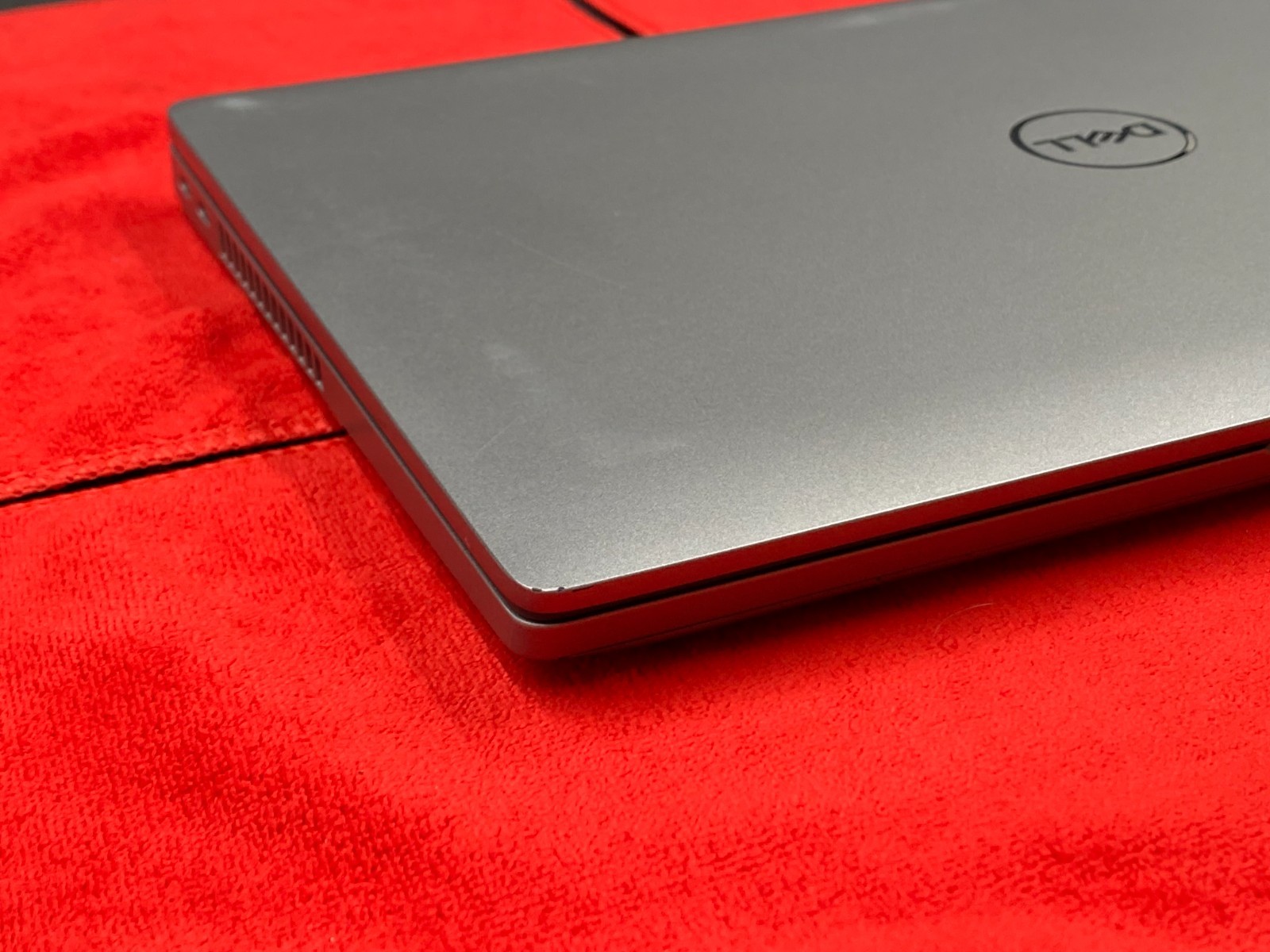 DELL LATITUDE 5430 14″ FULLHD i7-1265U 8GB RAM 256GB NVMe WINDOWS 11 BATTERY 99%