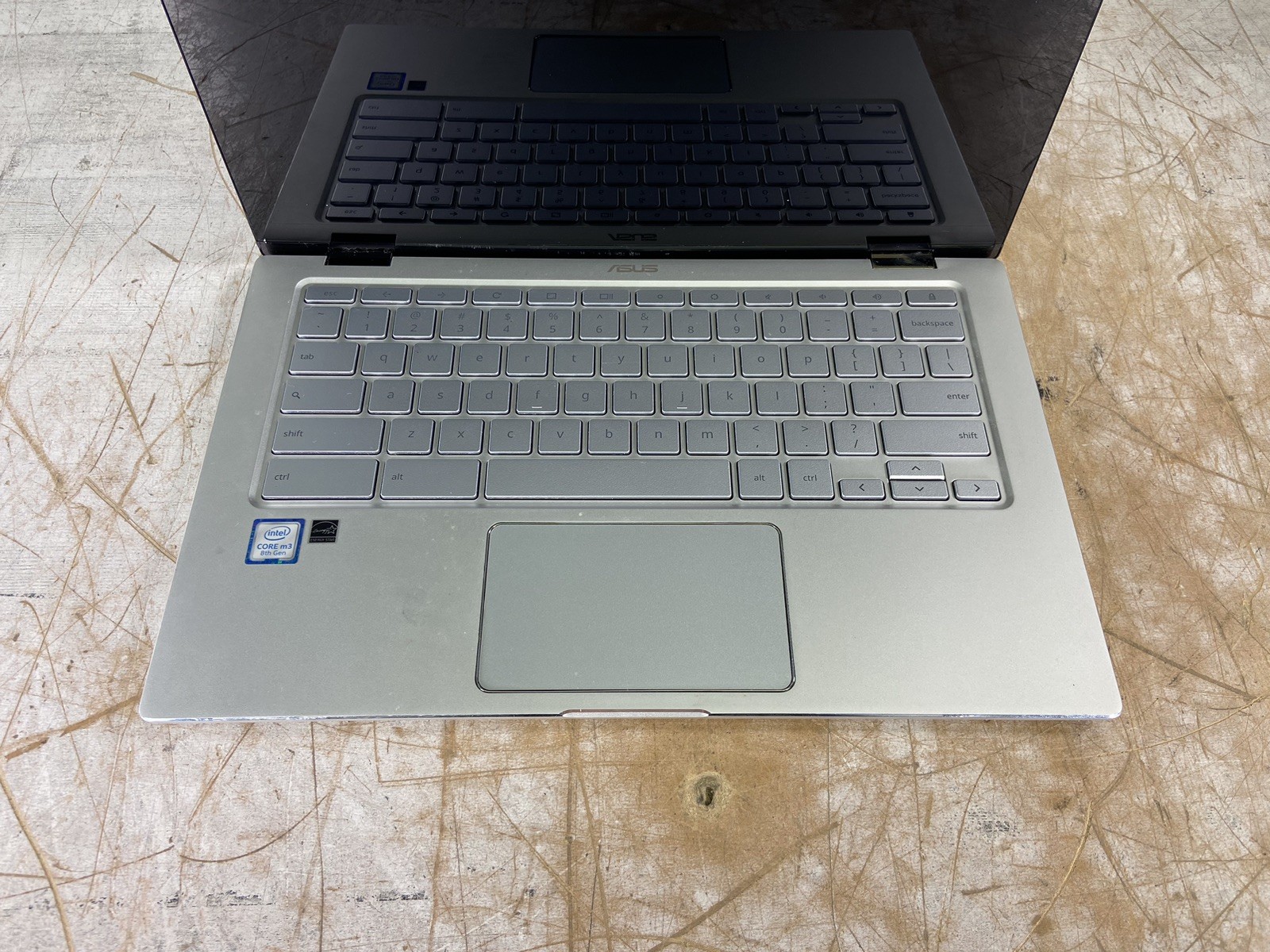 ASUS C434T CHROMEBOOK M3-8100Y @ 1.10 GHz,4GB RAM,2GB STORAGE,CHROME OS-(PARTS)