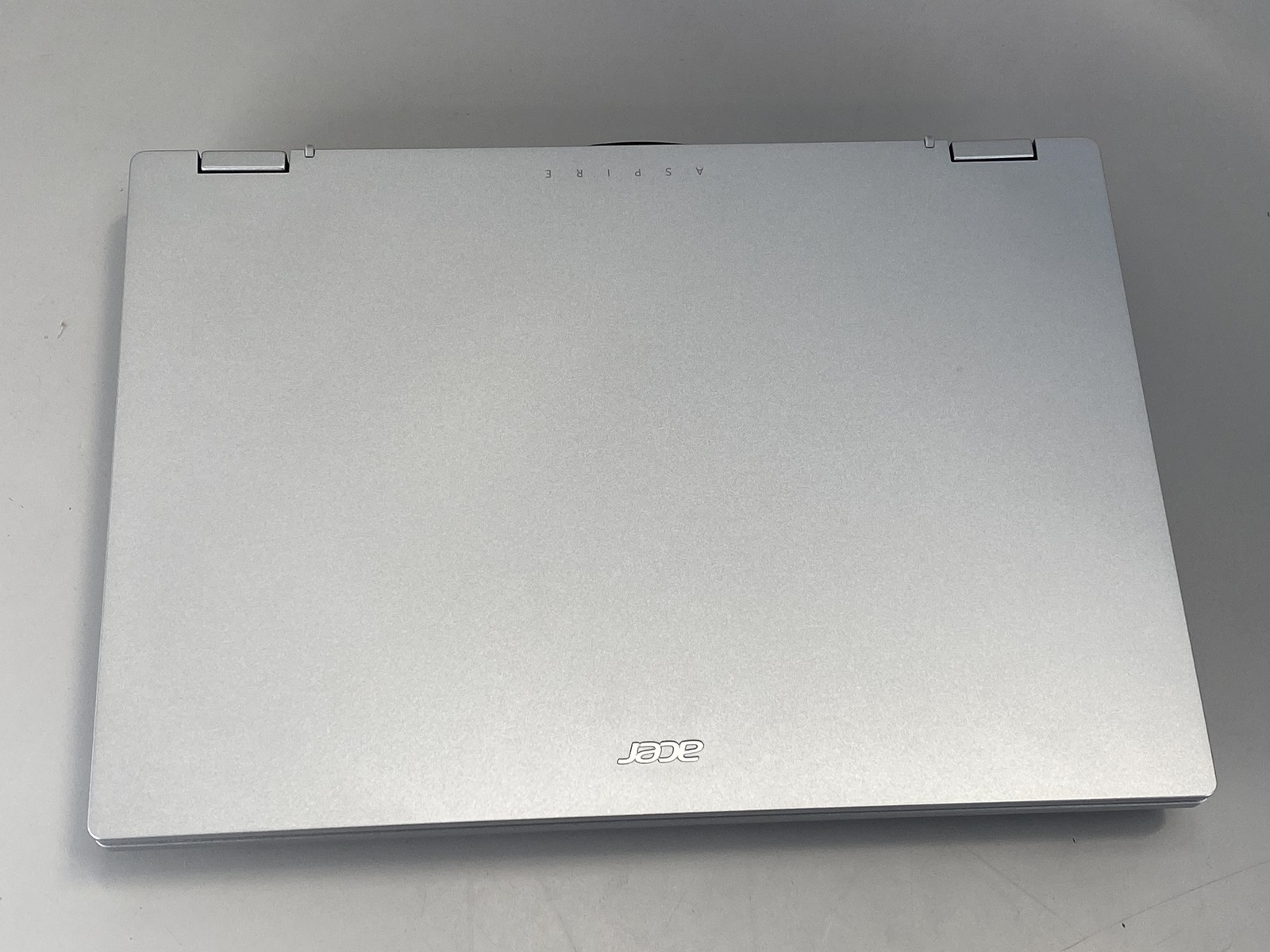 Acer Aspire 3 Spin 14” 2-in-1 Core i3-N305 8GB RAM 256GB SSD Windows 11
