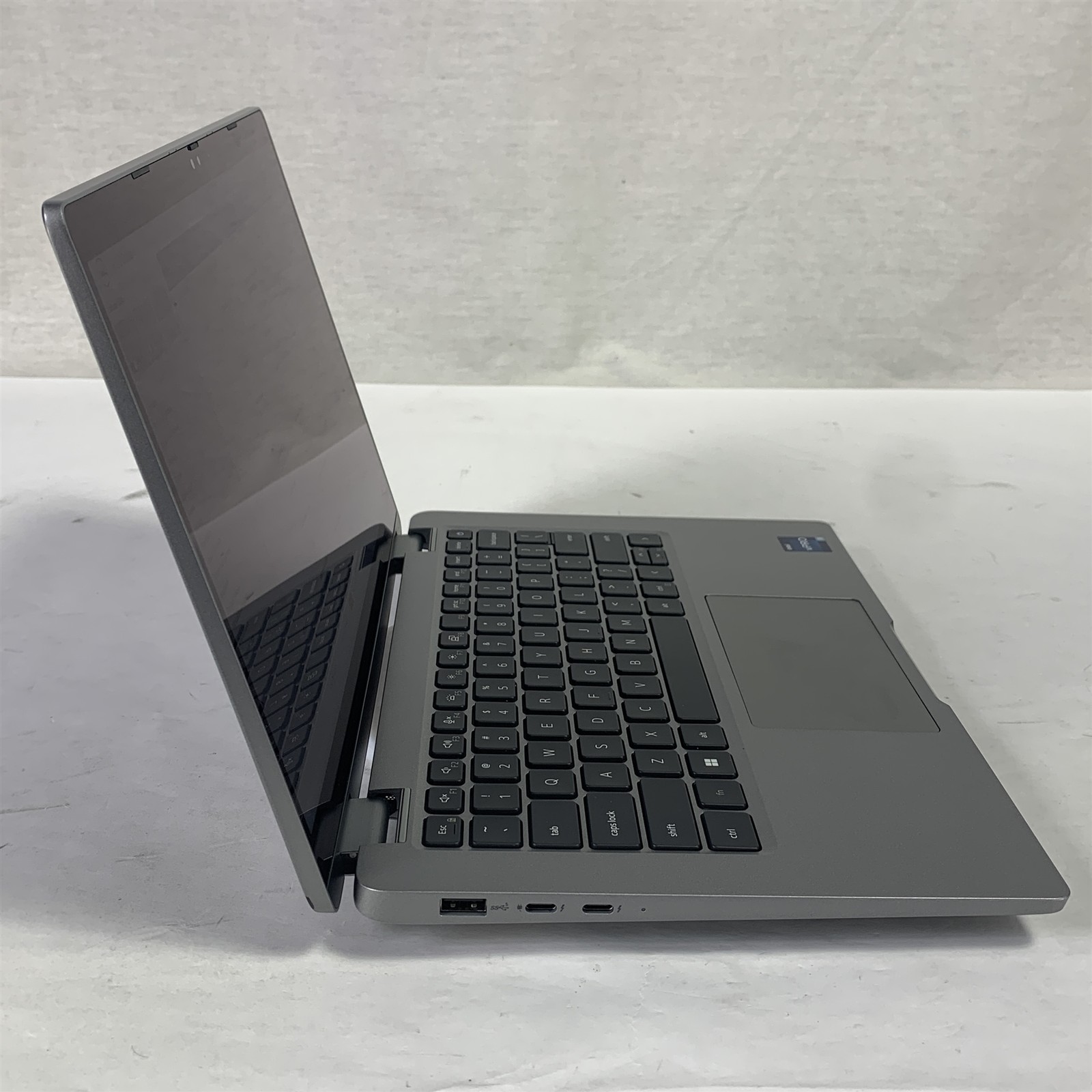 Dell Latitude 5340 13.3″ Laptop i5-1345U 1.6GHz 16GB 256GB NVMe SSD – Win11
