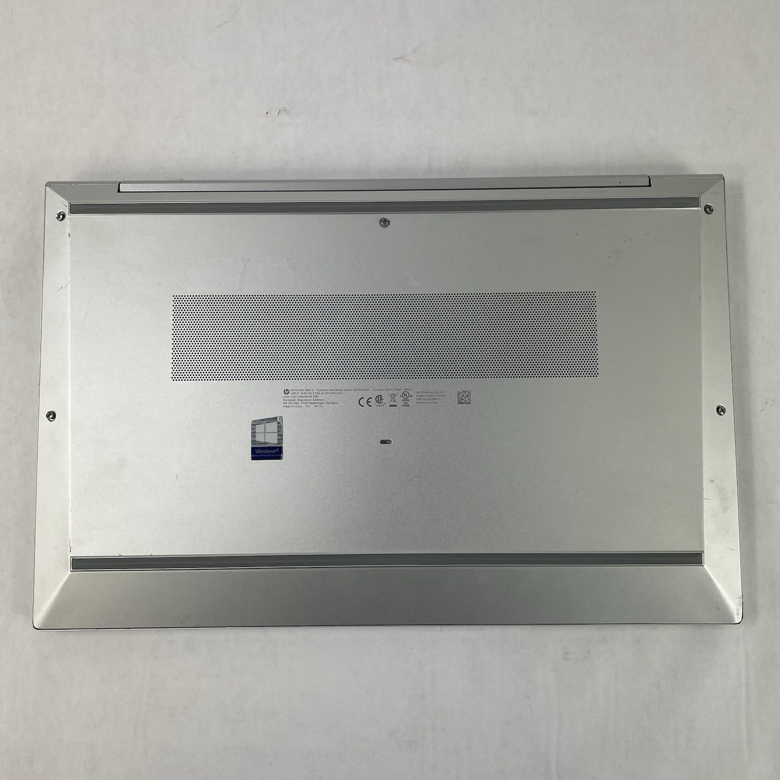 HP EliteBook 850 G7 15.6″ i5-10210U 1.60 GHz 8 GB RAM No SSD No OS – Bad Bezel