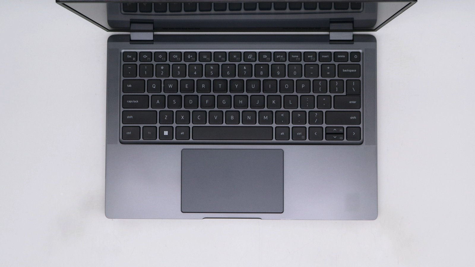 Dell Latitude 9430 14″ i7-1265u 32GB 1TB – Good